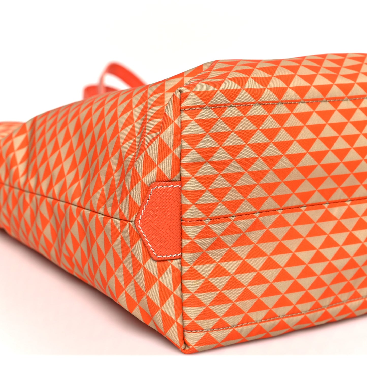 Re-Nylon Saffiano Triangolo Symbole Shopping Tote Orange