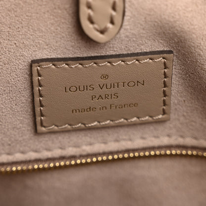 Louis Vuitton Empreinte Monogram Giant Onthego MM Tourterelle Creme 6 of 12