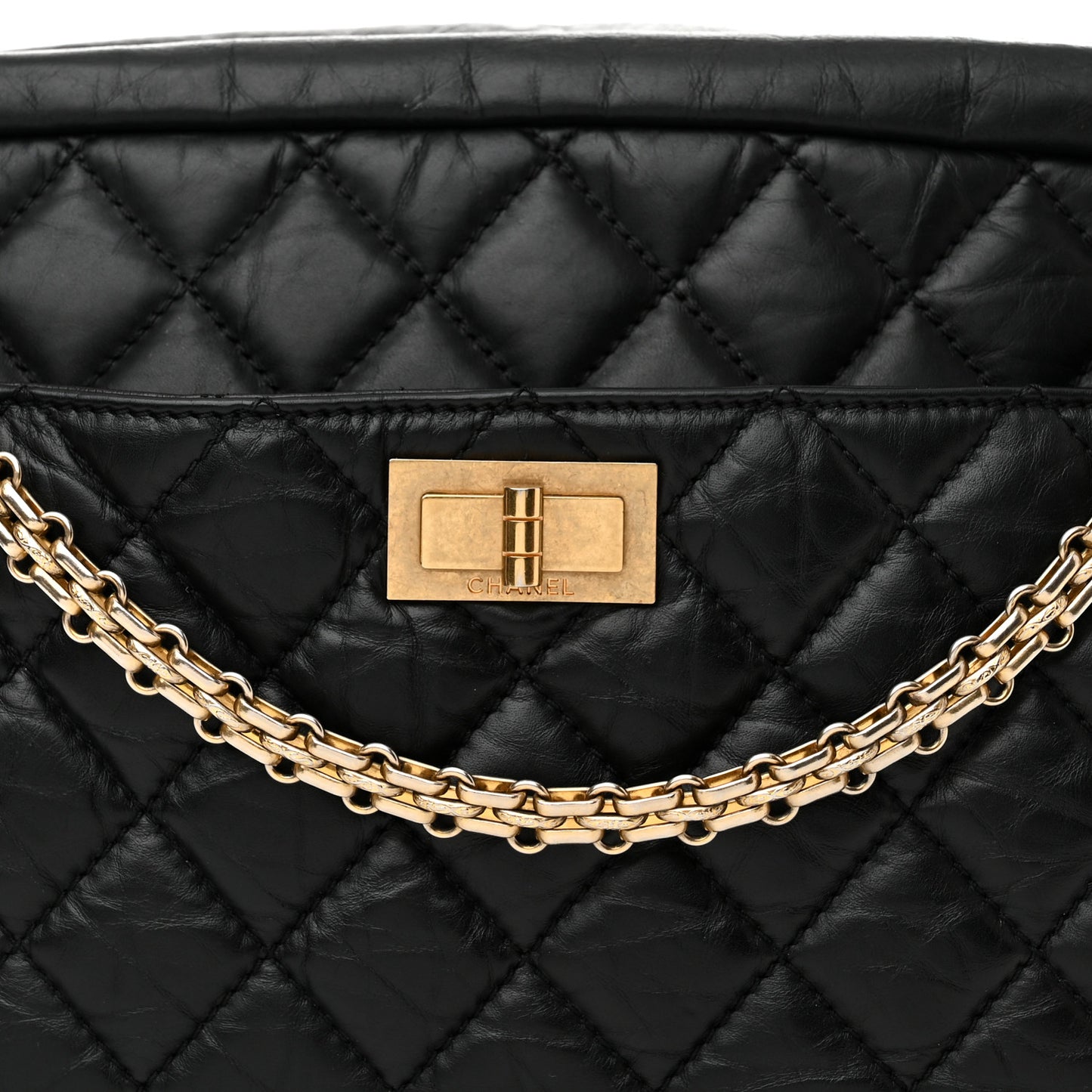 Aged Calfskin Quilted Medium Reissue Camera Case Black