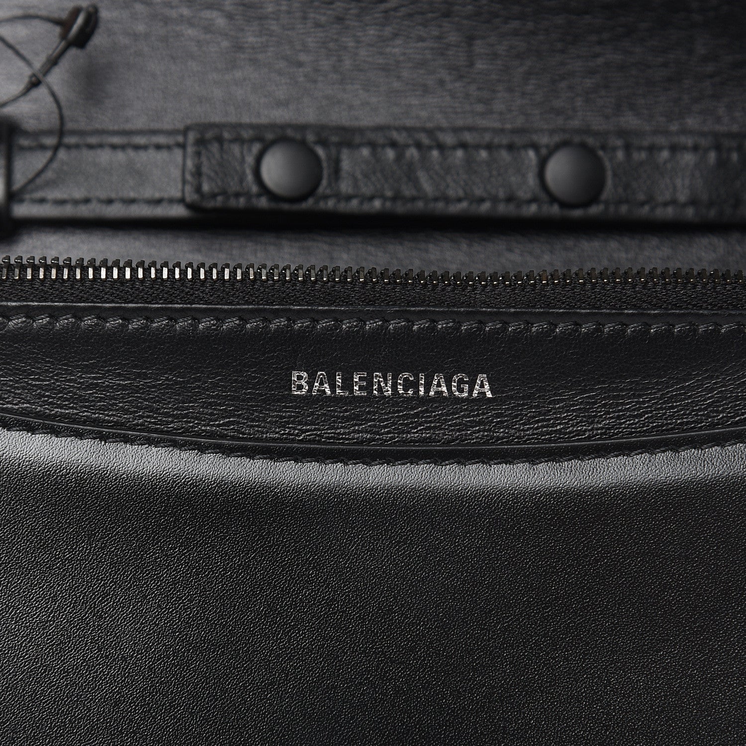 Balenciaga Smooth Calfskin B Wallet on Chain Black 6 of 10