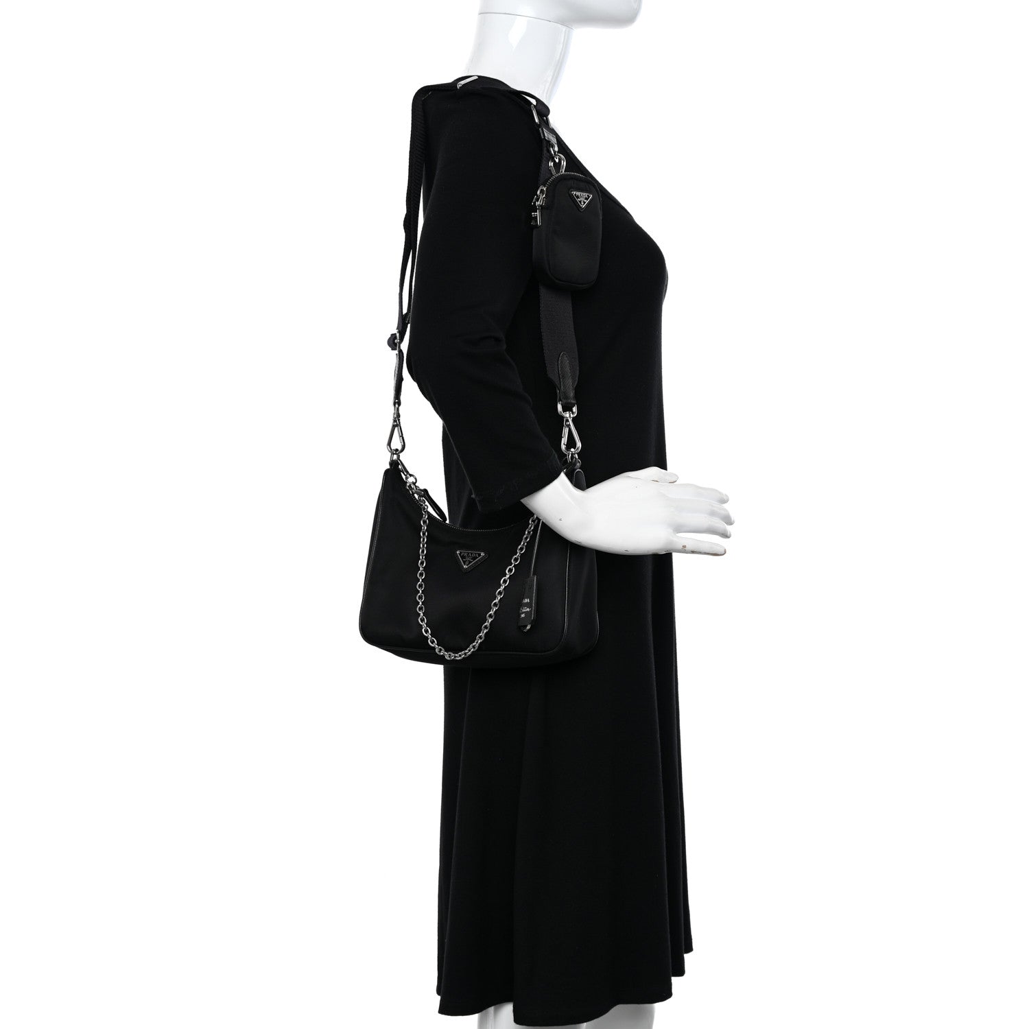 Prada Nylon Re-Edition 2005 Shoulder Bag Black 2 of 12