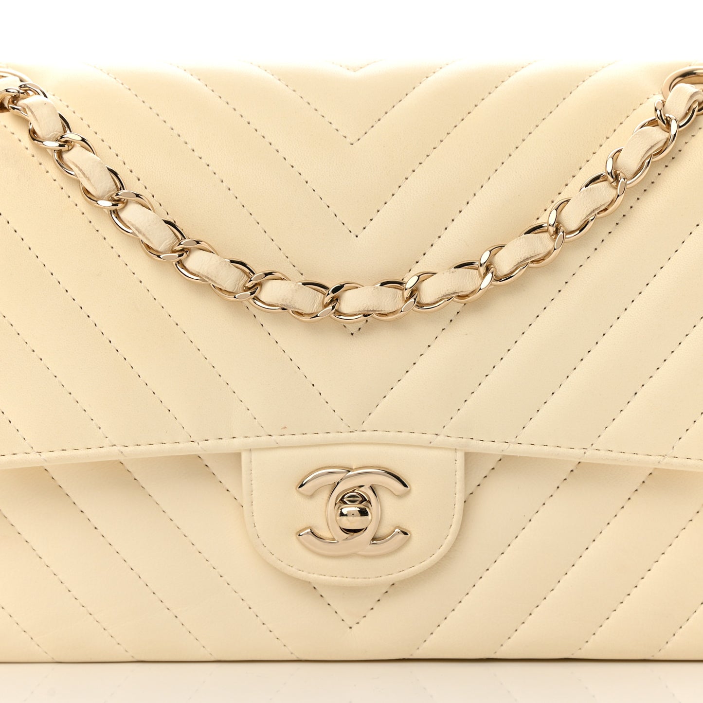 Lambskin Chevron Quilted Medium Double Flap Ivory