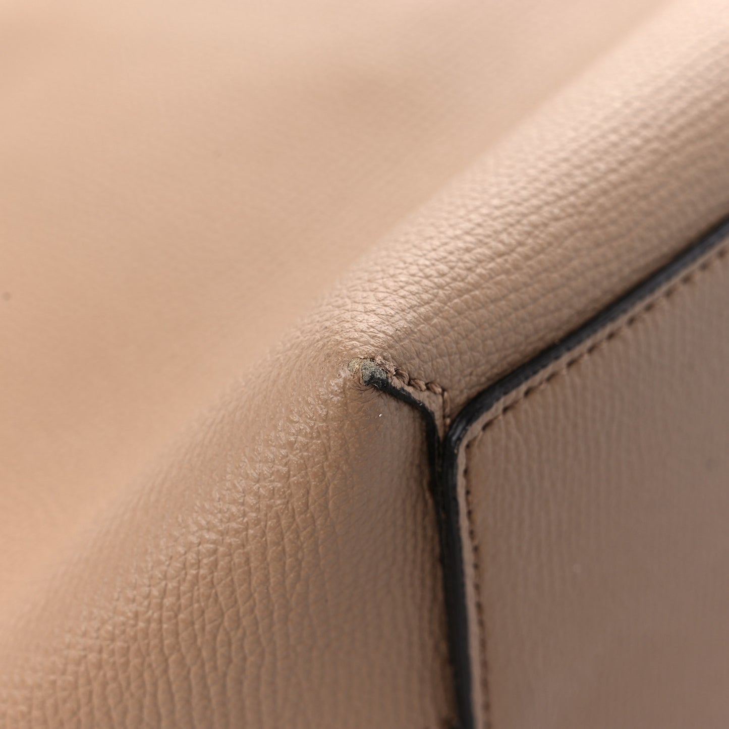 Grainy Calfskin Haymarket Check Medium Reversible Tote Camel