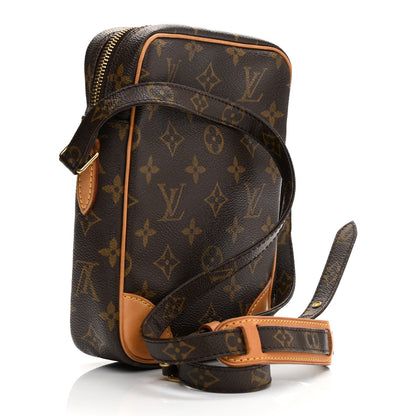 Louis Vuitton Monogram Danube 21 3 of 9