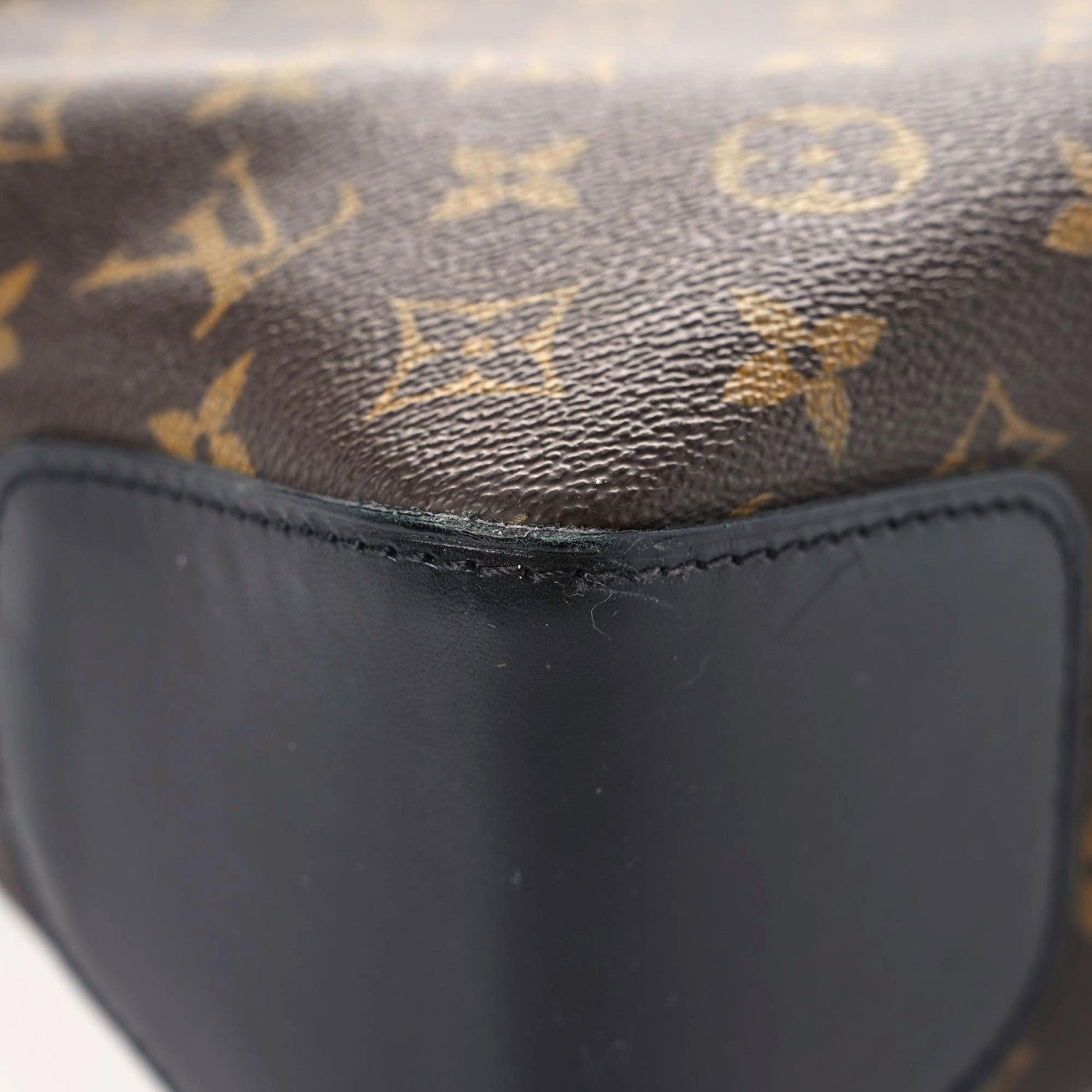 Louis Vuitton Monogram Macassar Torres Messenger 5 of 15