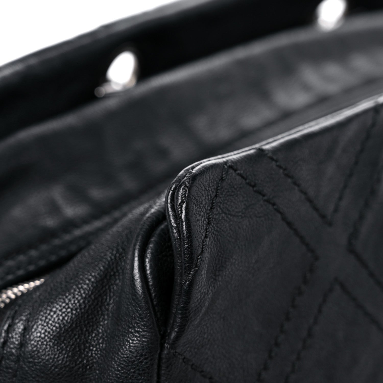 Chanel Calfskin Large Diamond Stitch Tote Black 23 of 25