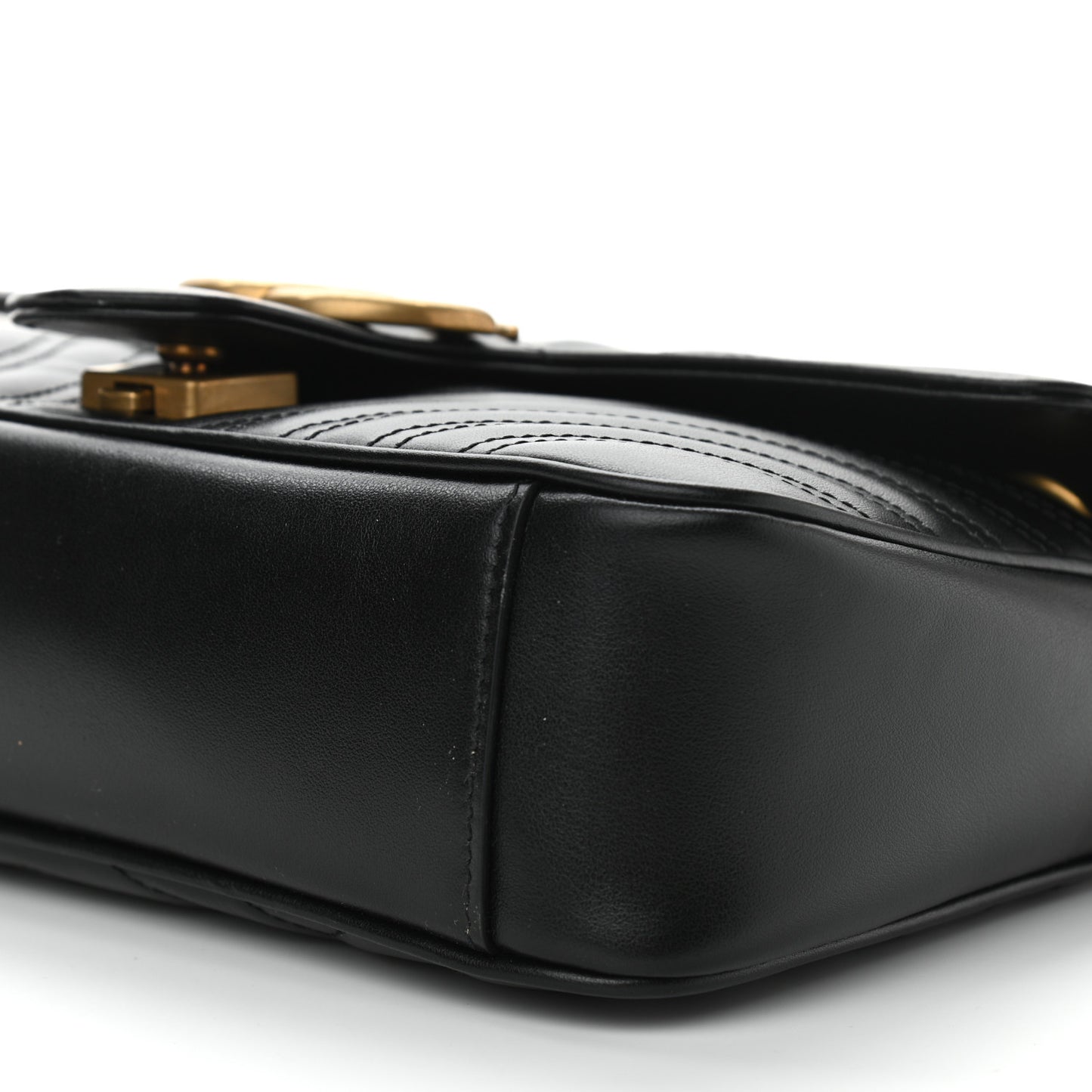 Calfskin Matelasse Small GG Marmont Shoulder Bag Black