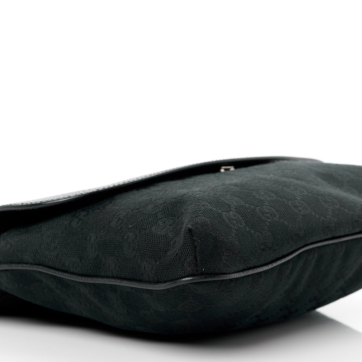 Monogram Signature Web Small Messenger Black