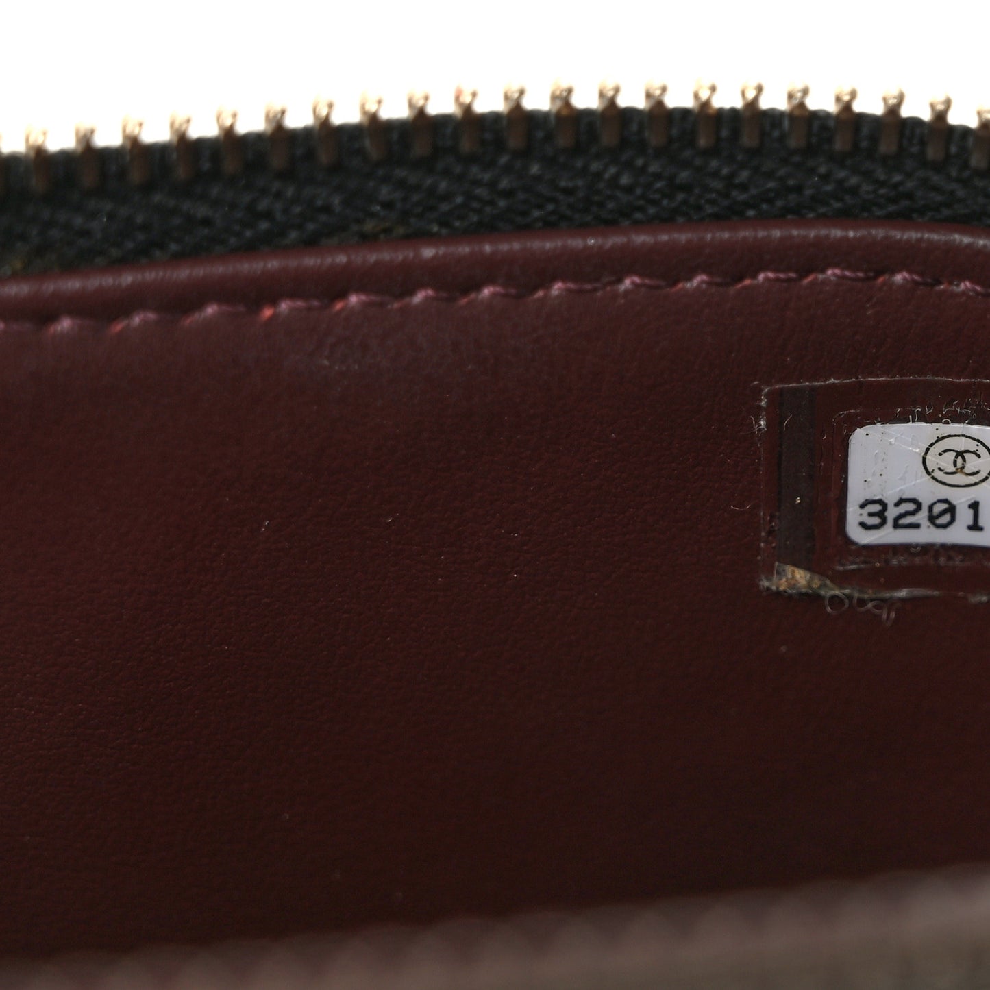 Caviar Quilted Small Vertical Coco Beauty Vanity Case With Chain Black