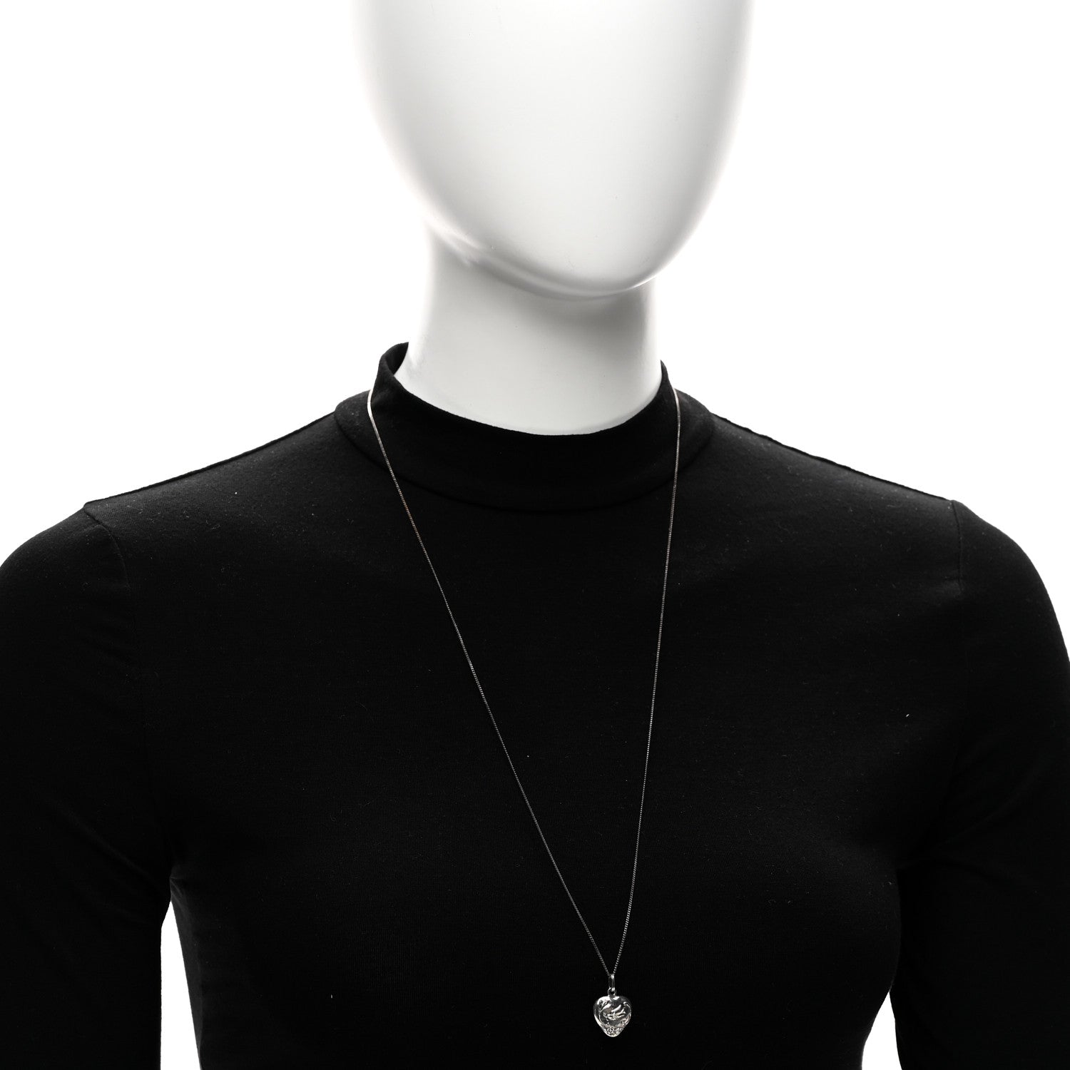 Saint Laurent Metal Heart Necklace Silver 1813694 – FASHIONPHILE