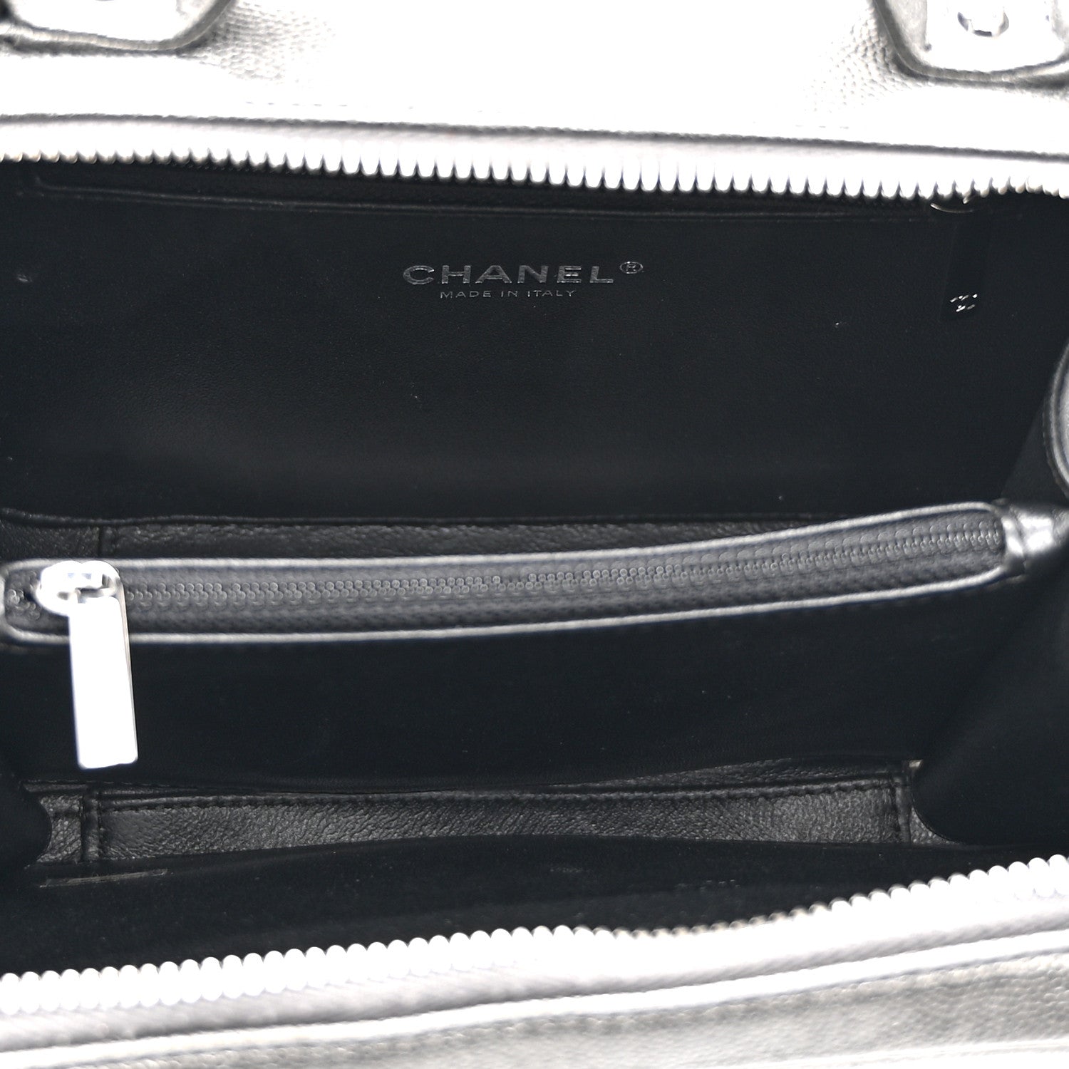 Chanel Metallic Caviar Quilted Medium CC Filigree Vanity Case Dark Silver 5 of 10