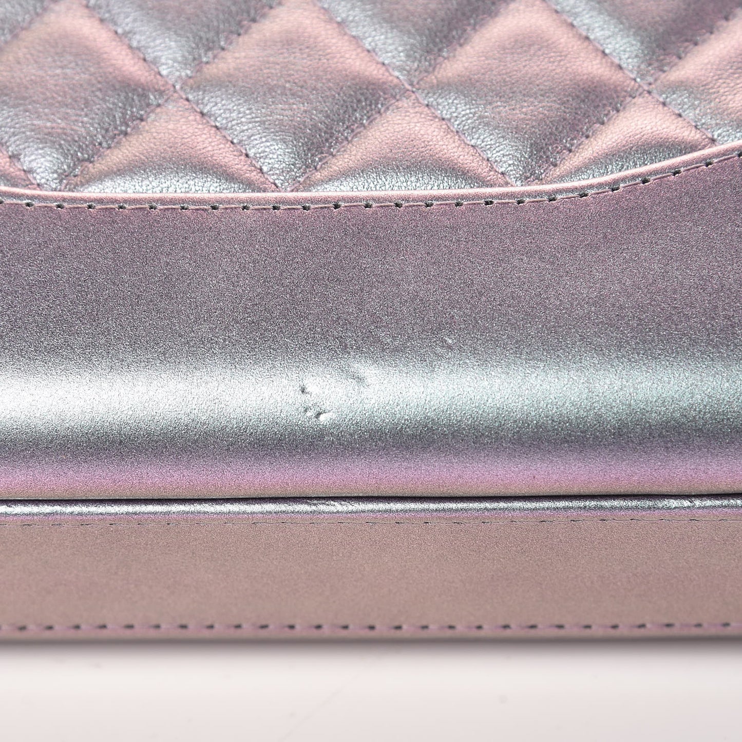 Iridescent Lambskin Calfskin Quilted Small Gabrielle Clutch With Chain Light Purple