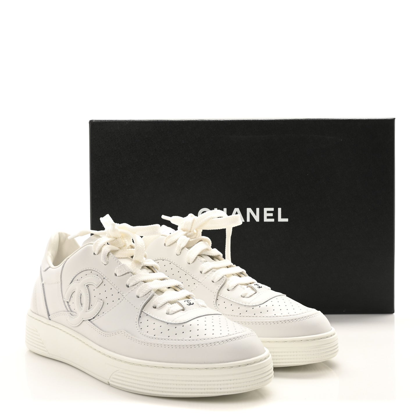 Calfskin Womens CC Sneakers 39.5 White