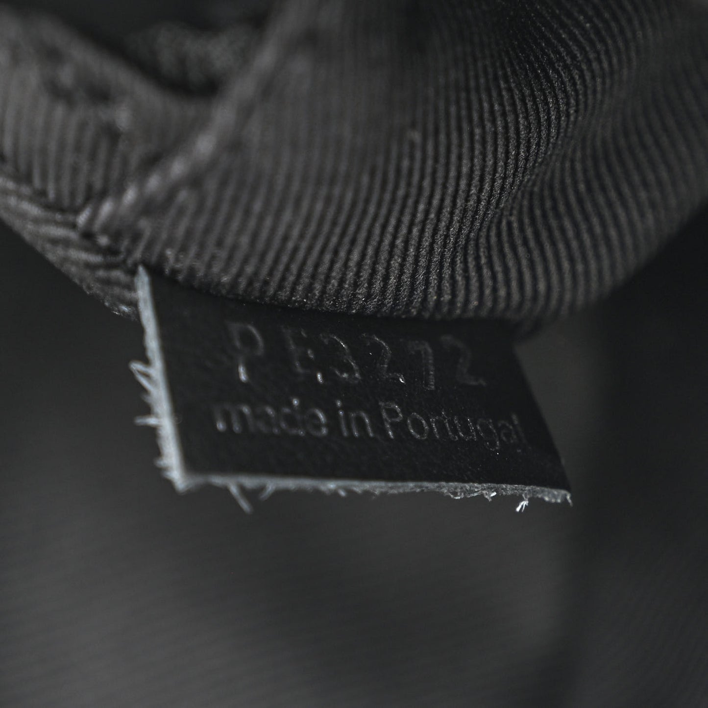 Taurillon Monogram Uniformes Solar Ray Soft Pochette Volga Belt Bag Black