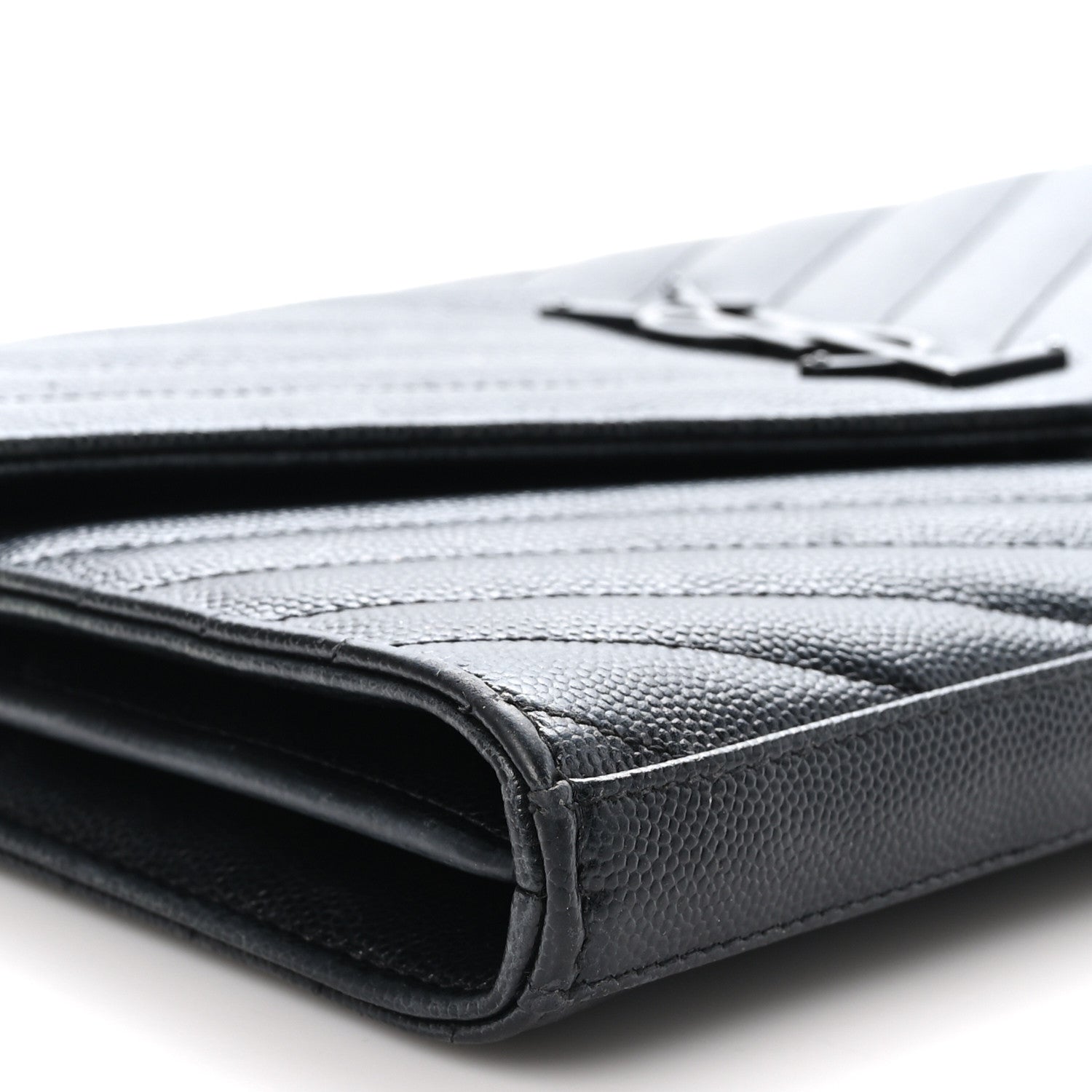 Saint Laurent Grain De Poudre Matelasse Chevron Monogram Monochrome Chain Wallet Black 8 of 9
