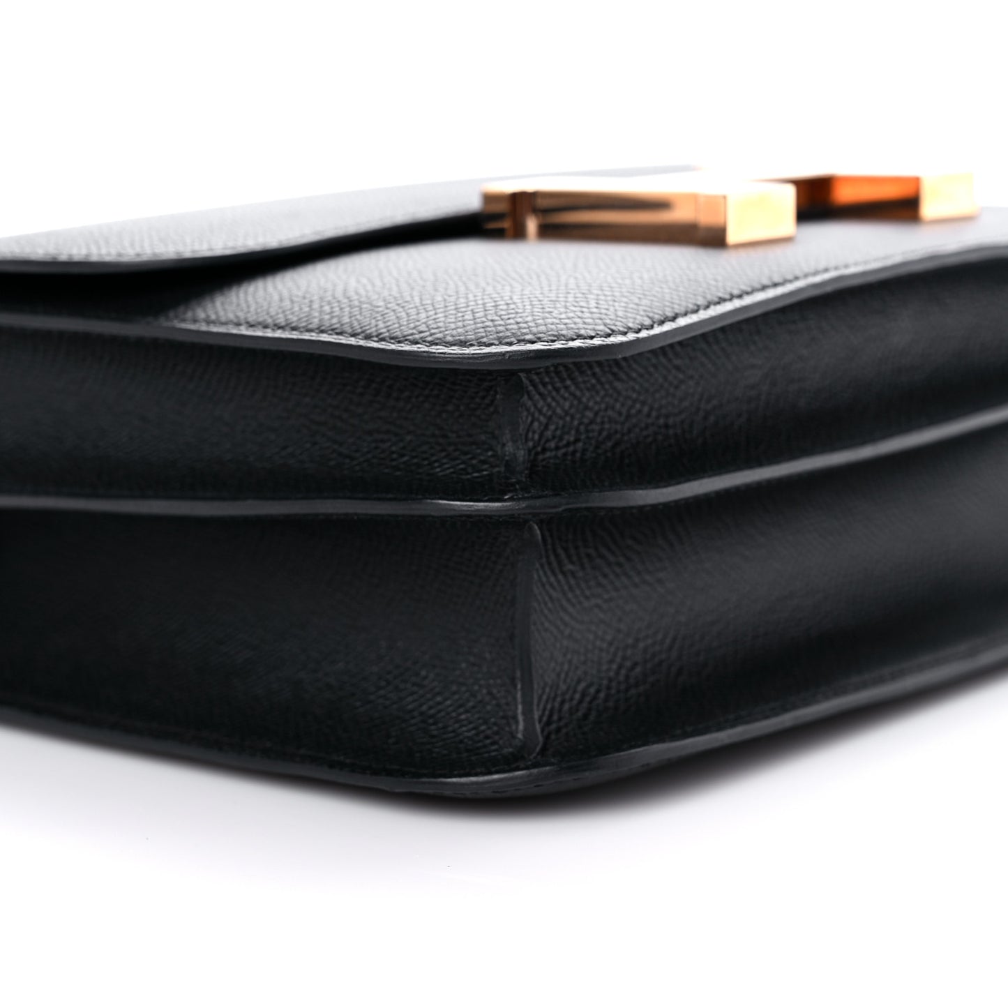 Epsom Constance 24 Black