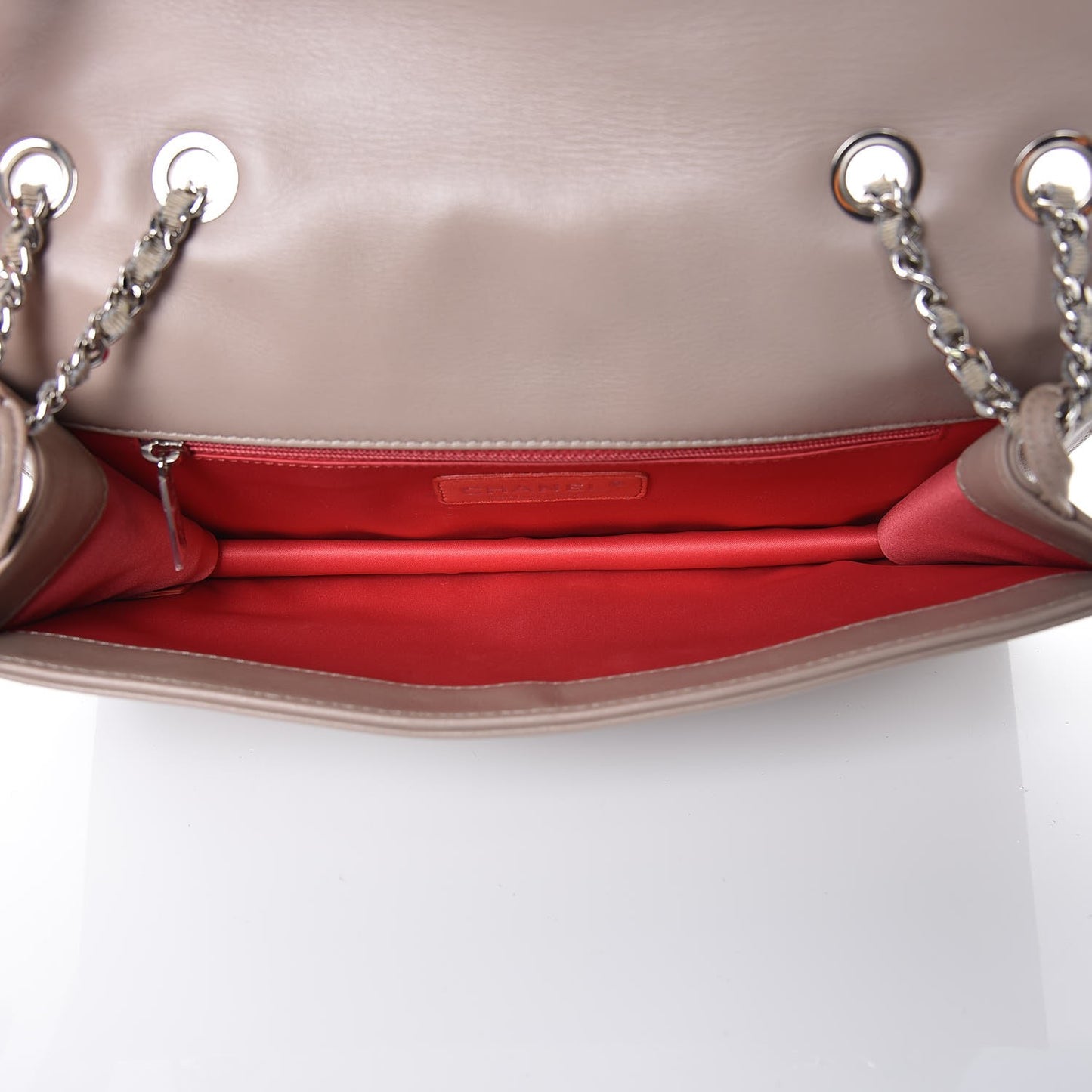 Vinyl Lipstick Flap Beige