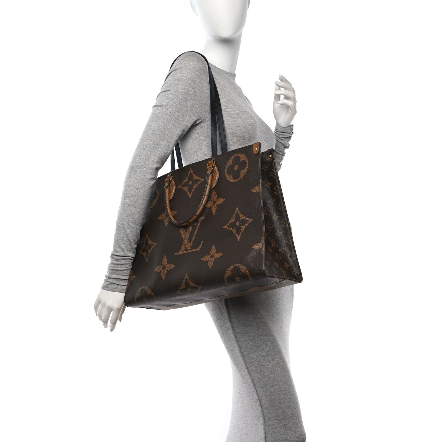 Louis Vuitton Reverse Monogram Giant Onthego GM 2 of 10