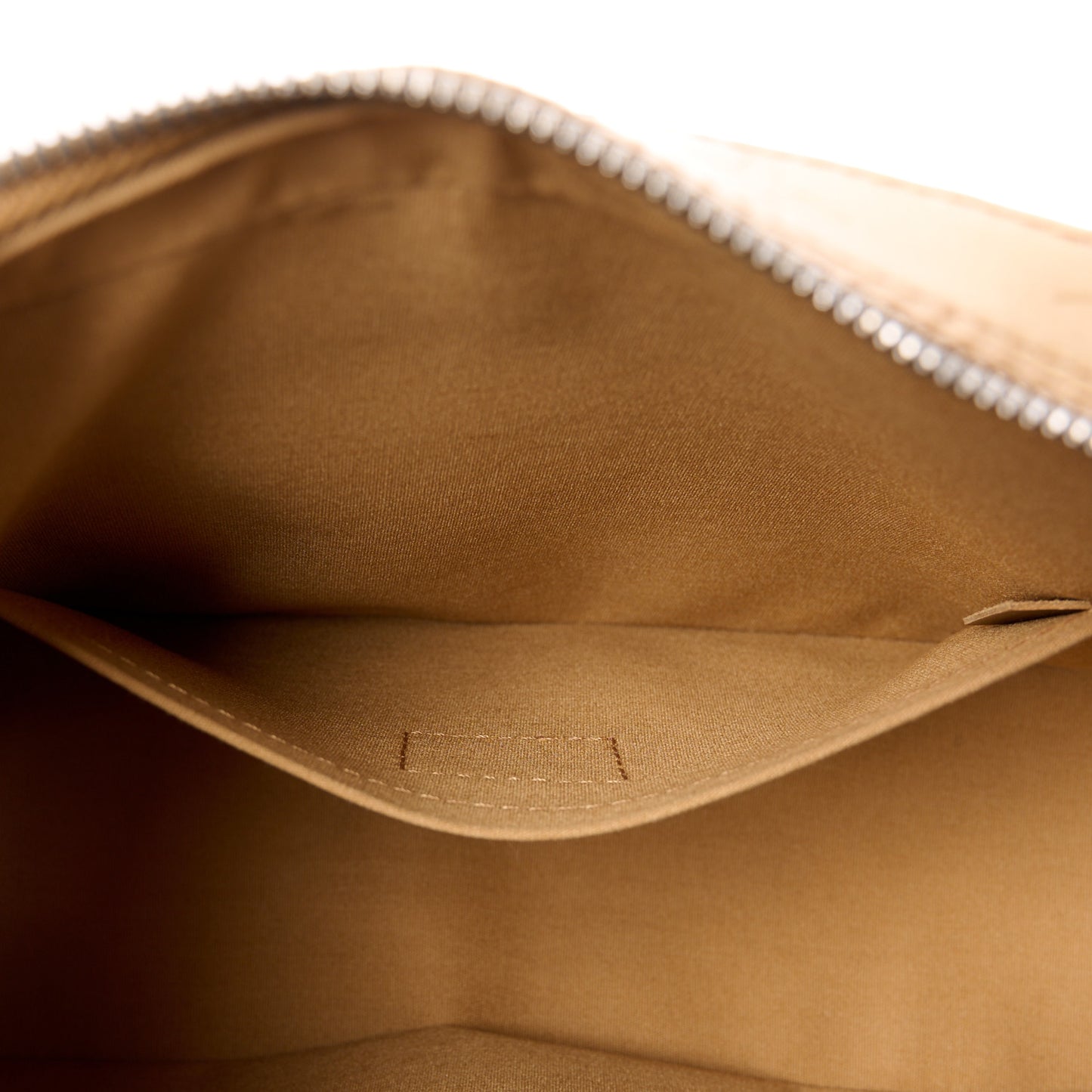 LOUIS VUITTON Mat Monogram Shelton Ambre