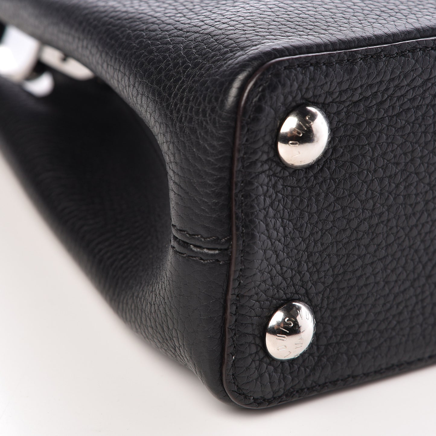 Taurillon Capucines BB Black