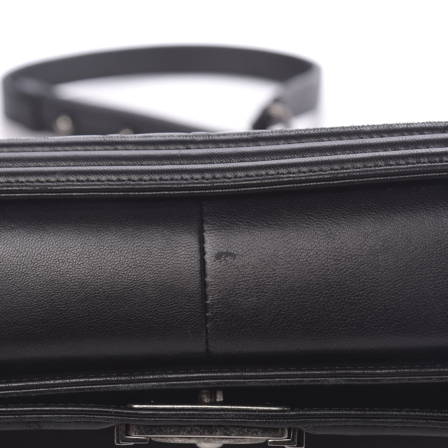 Lambskin Quilted New Medium Boy Flap Black