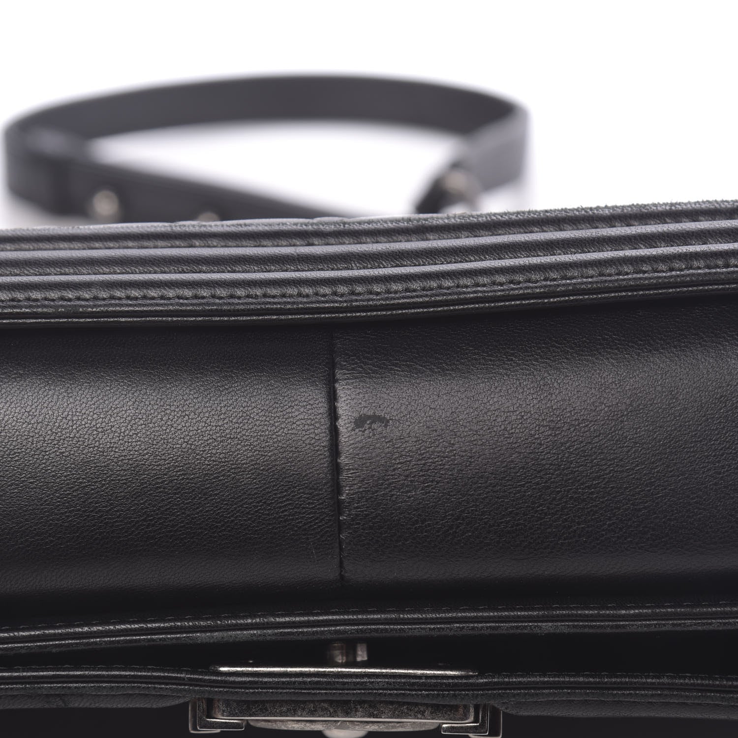 Chanel Lambskin Quilted New Medium Boy Flap Black 13 of 18