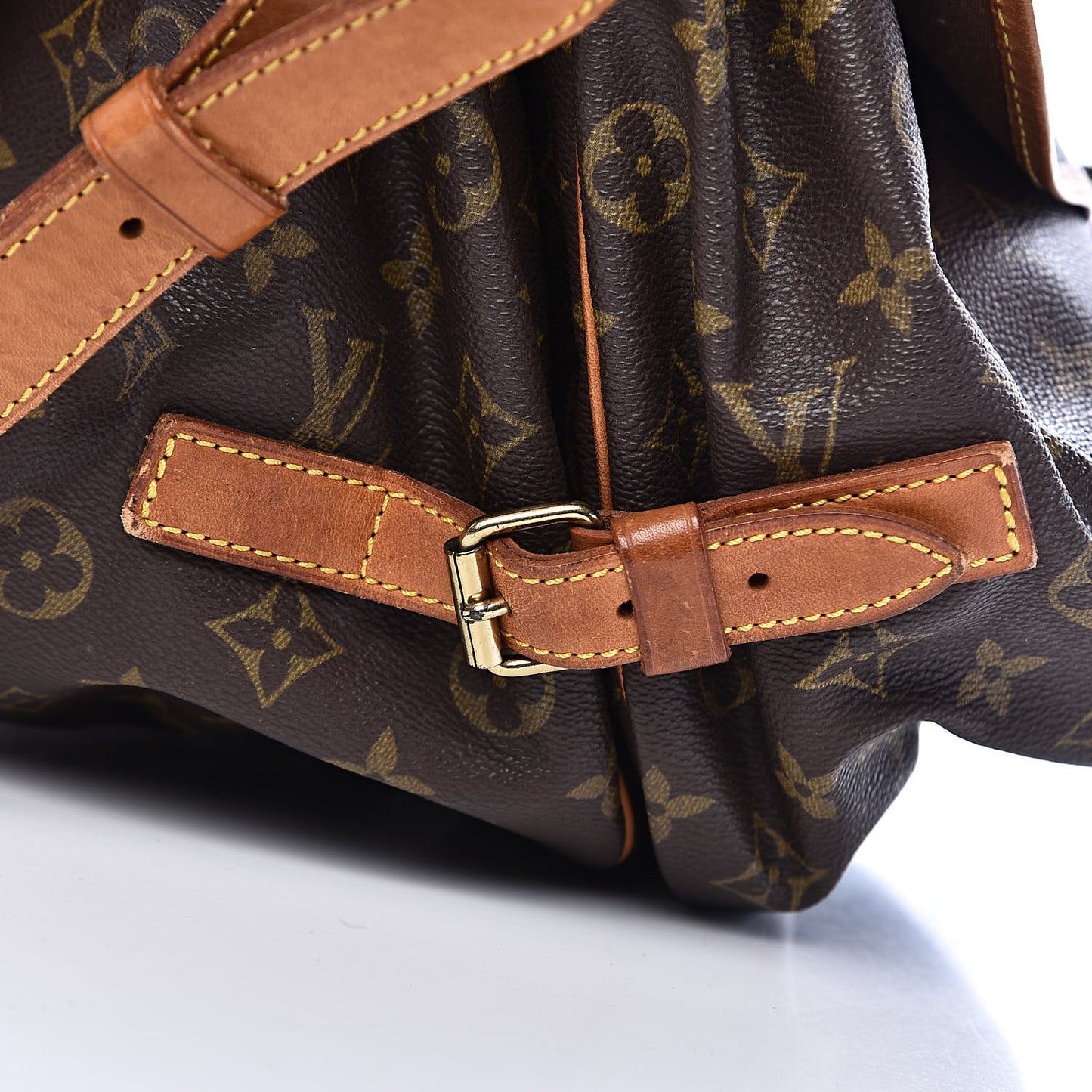 Monogram Saumur 35