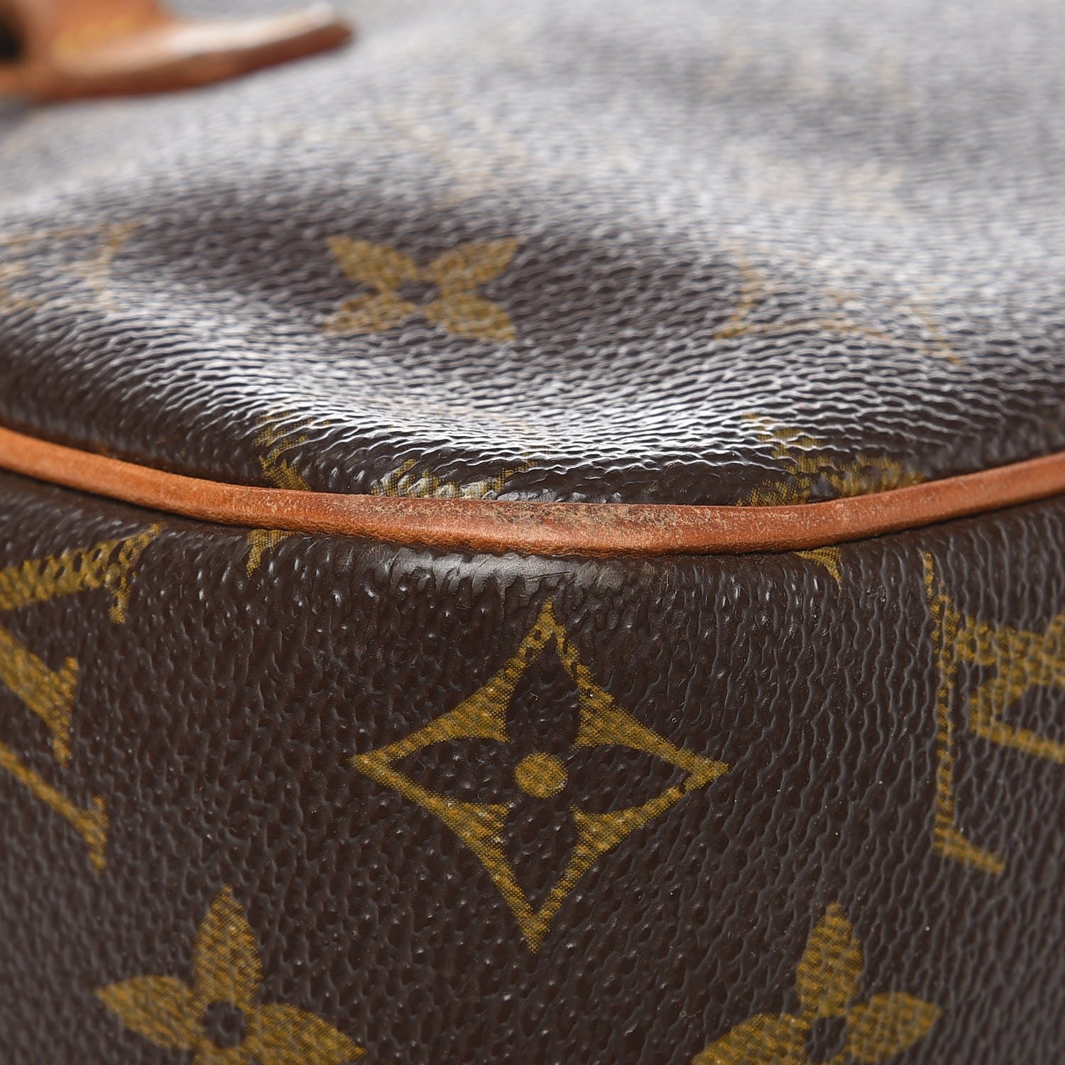 Louis Vuitton Monogram Cite MM 13 of 15
