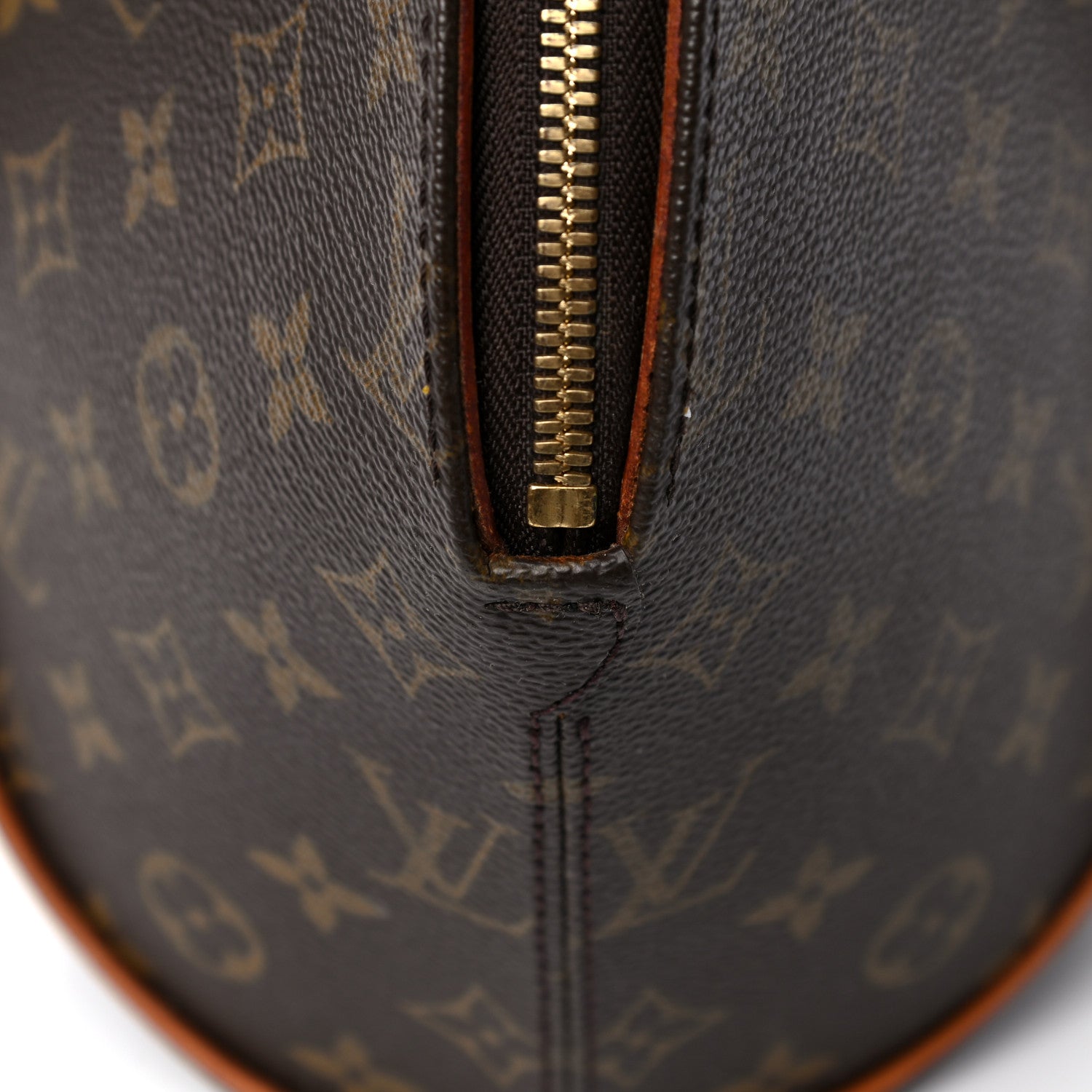 Louis Vuitton Monogram Ellipse MM 12 of 24