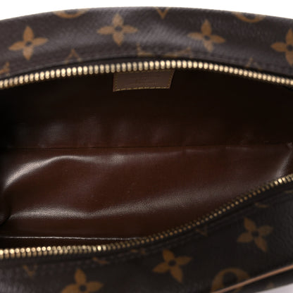 Louis Vuitton Monogram Toiletry Bag 25 5 of 7