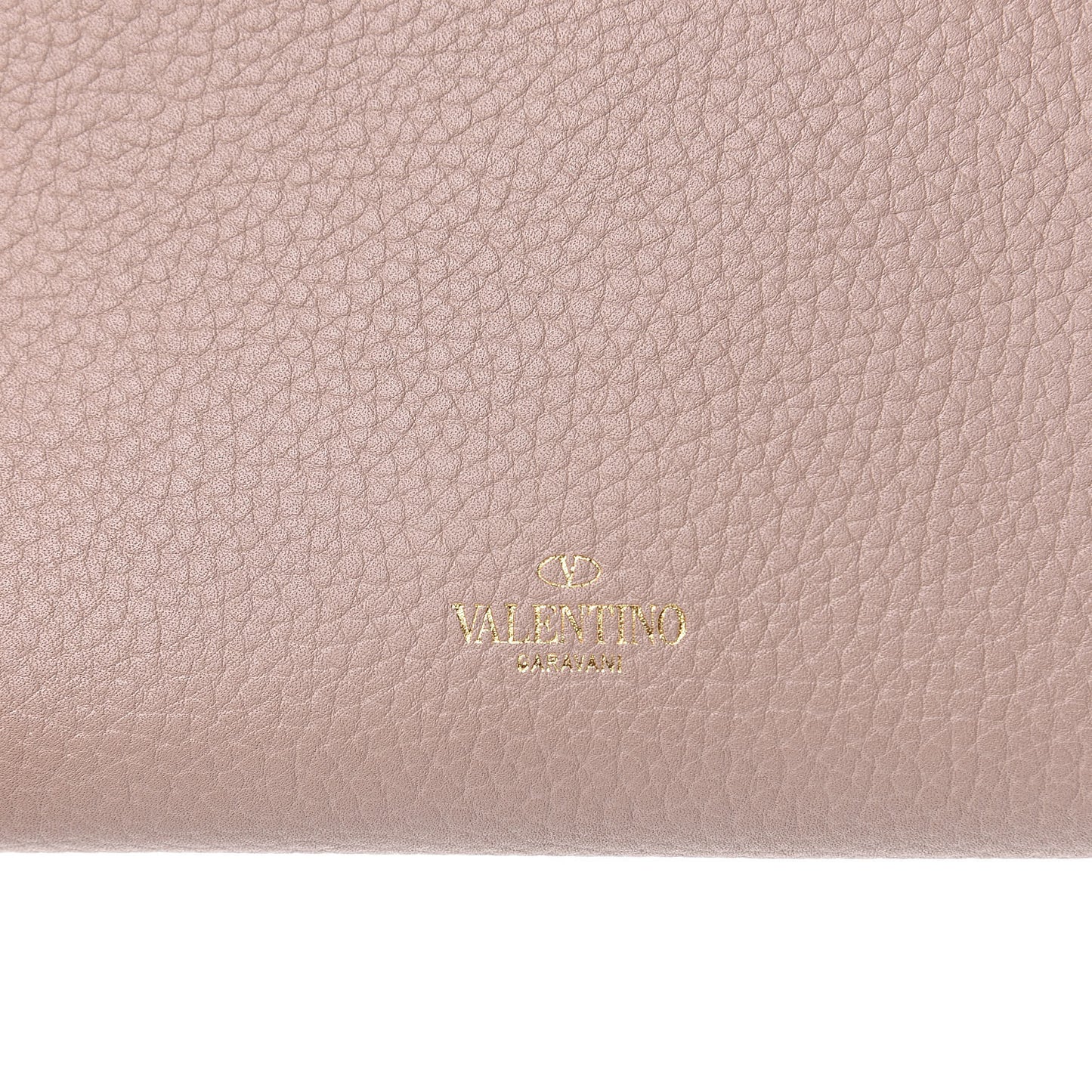 Pebbled Calfskin Rockstud Envelope Wallet on Chain Poudre