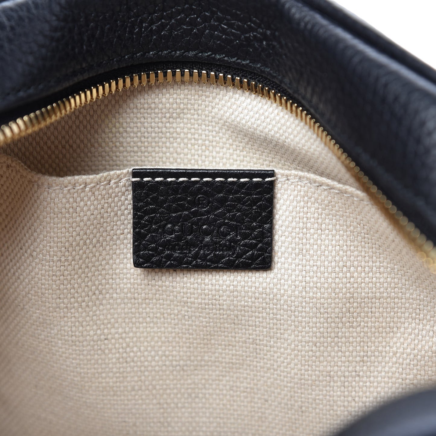 Pebbled Calfskin Small Soho Disco Bag Black