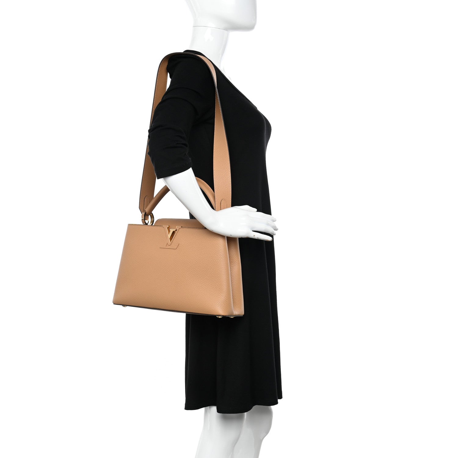Louis Vuitton Taurillon Capucines MM Arizona 2 of 9