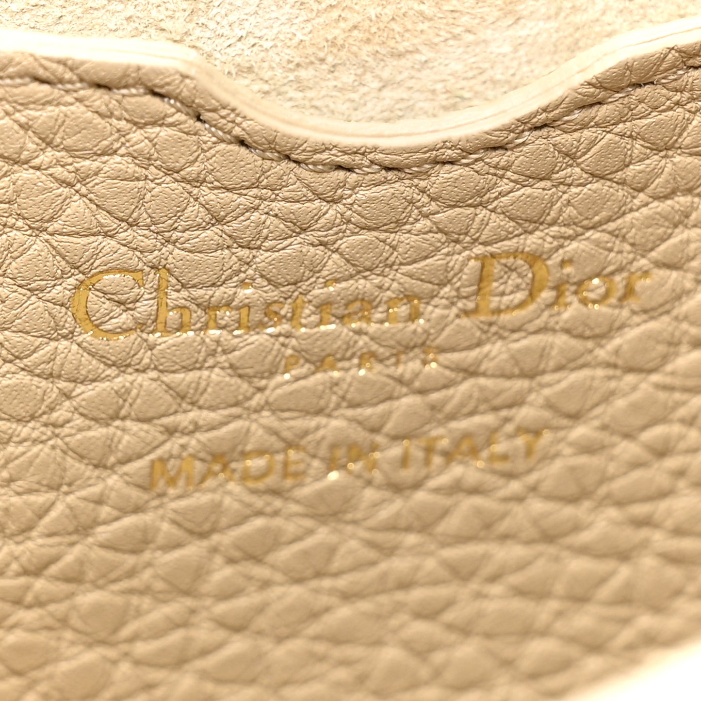 Grained Calfskin Medium Bobby Flap Beige