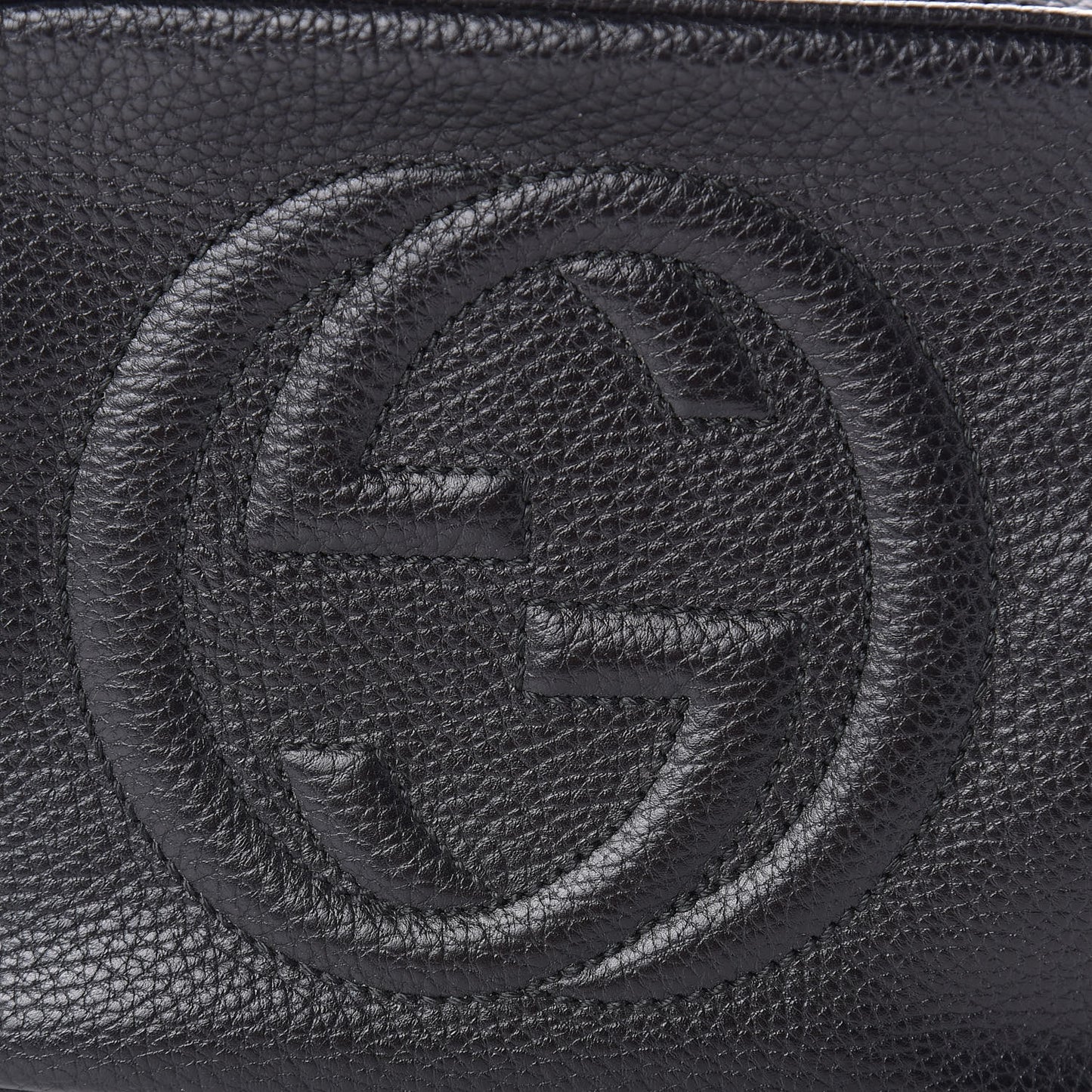 Pebbled Calfskin Small Soho Disco Bag Black