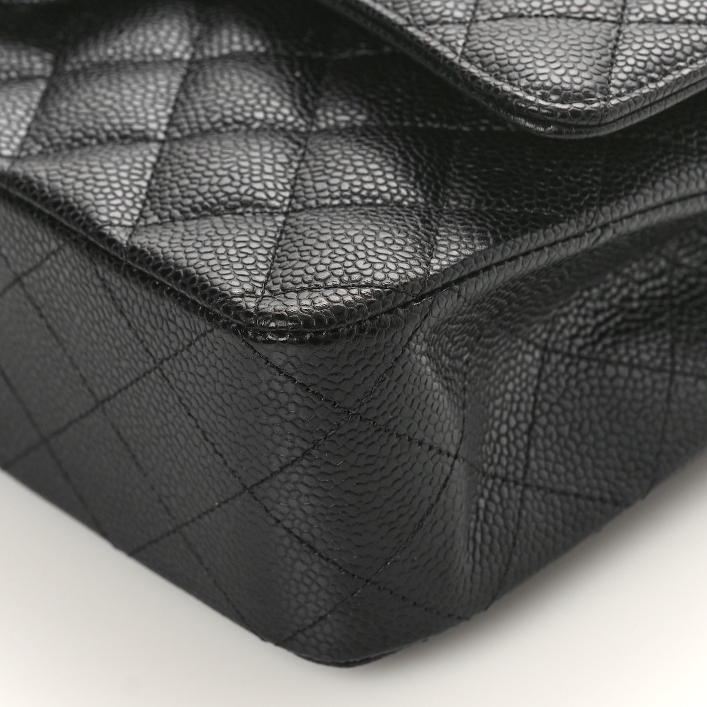 Caviar Quilted Medium Double Flap Black