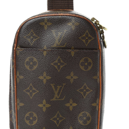 Louis Vuitton Monogram Pochette Gange 9 of 10