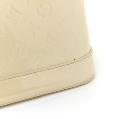 Louis Vuitton Vernis Alma GM Blanc Corail 17 of 21