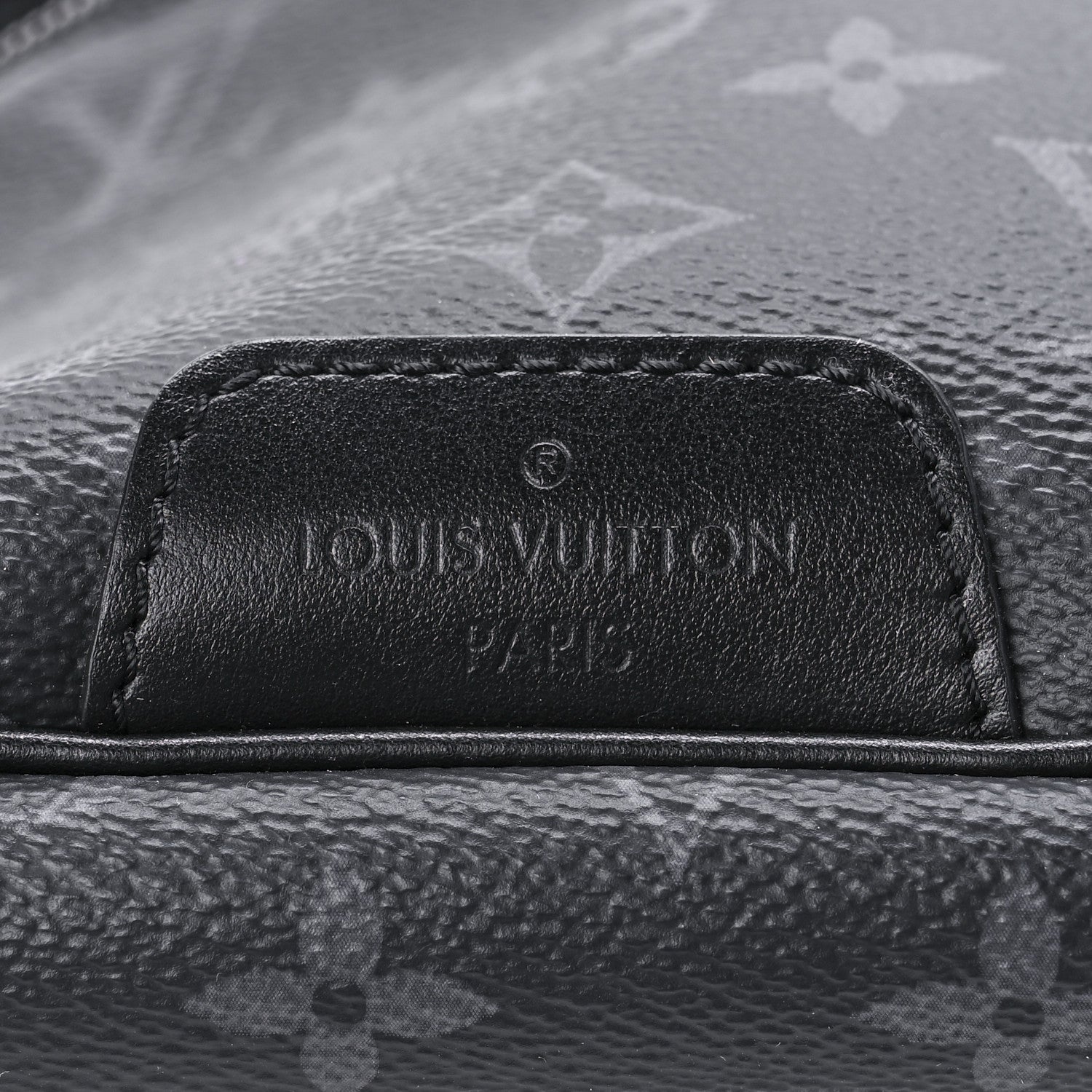 Louis Vuitton Monogram Eclipse Discovery Bumbag 7 of 10