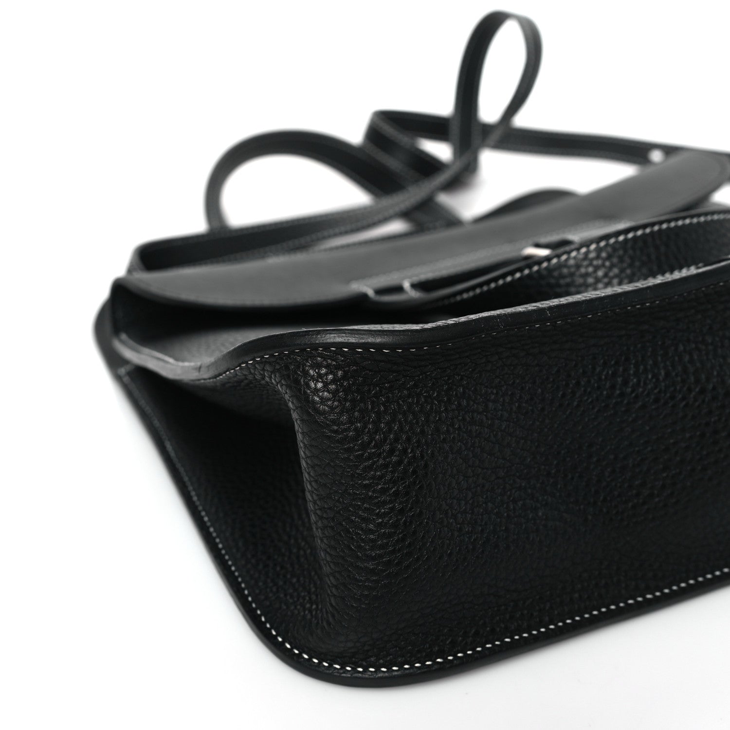 Hermes Taurillon Clemence Halzan 31 GM Black 9 of 10