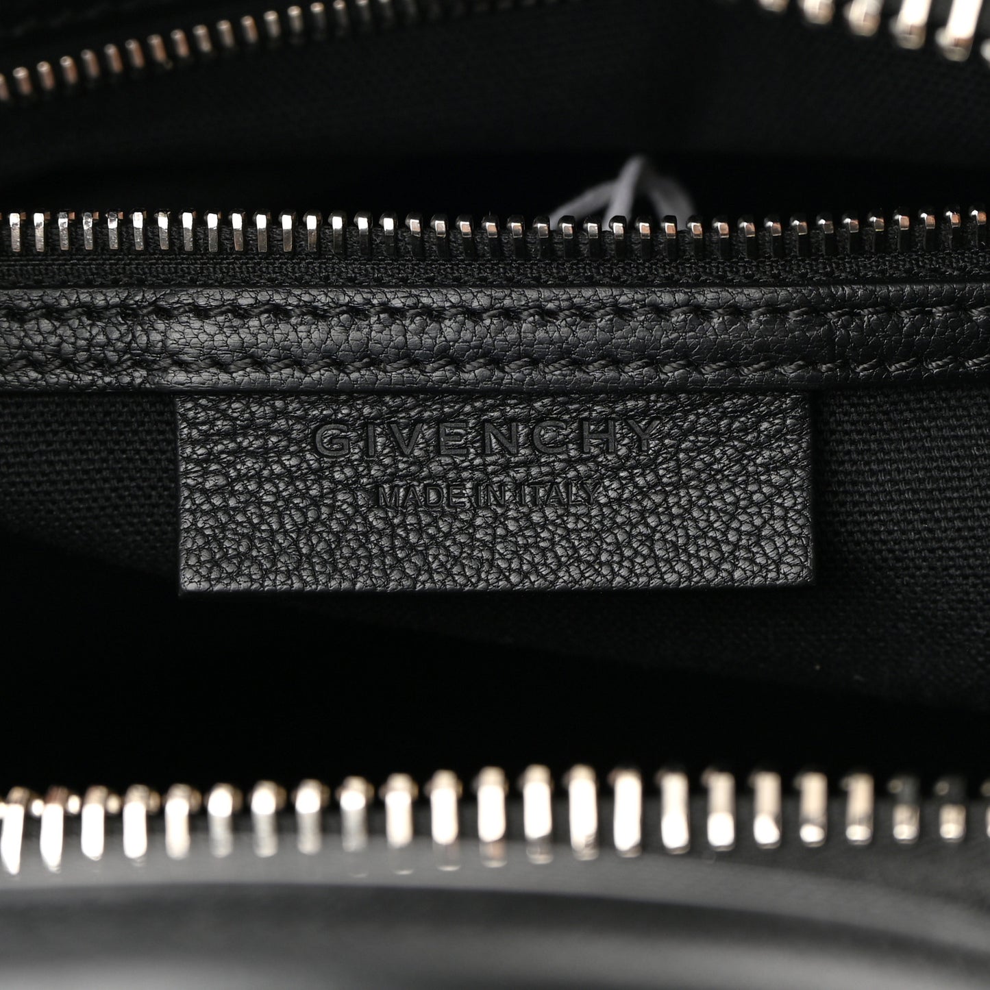 Sugar Goatskin Small Antigona Black