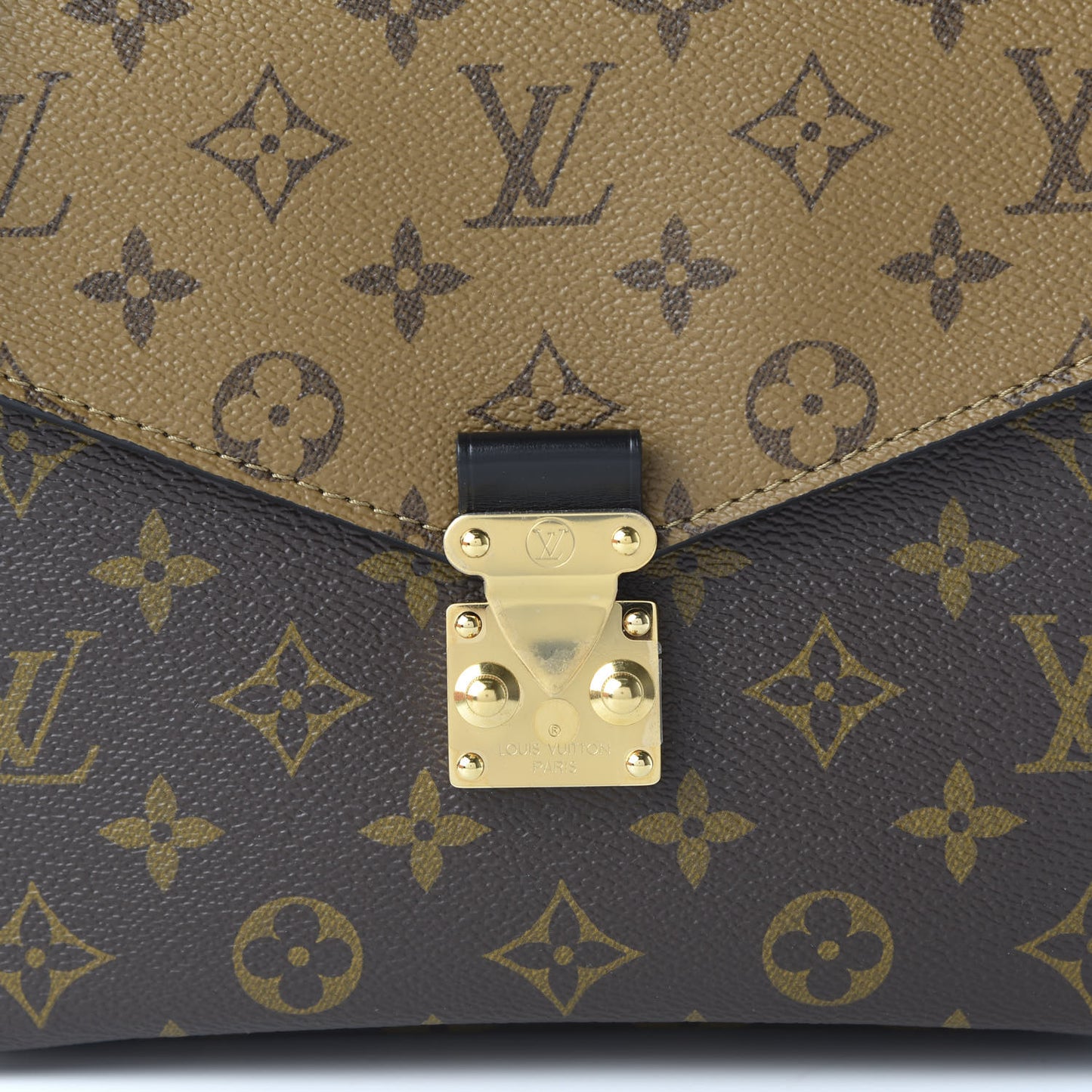 Reverse Monogram Pochette Metis