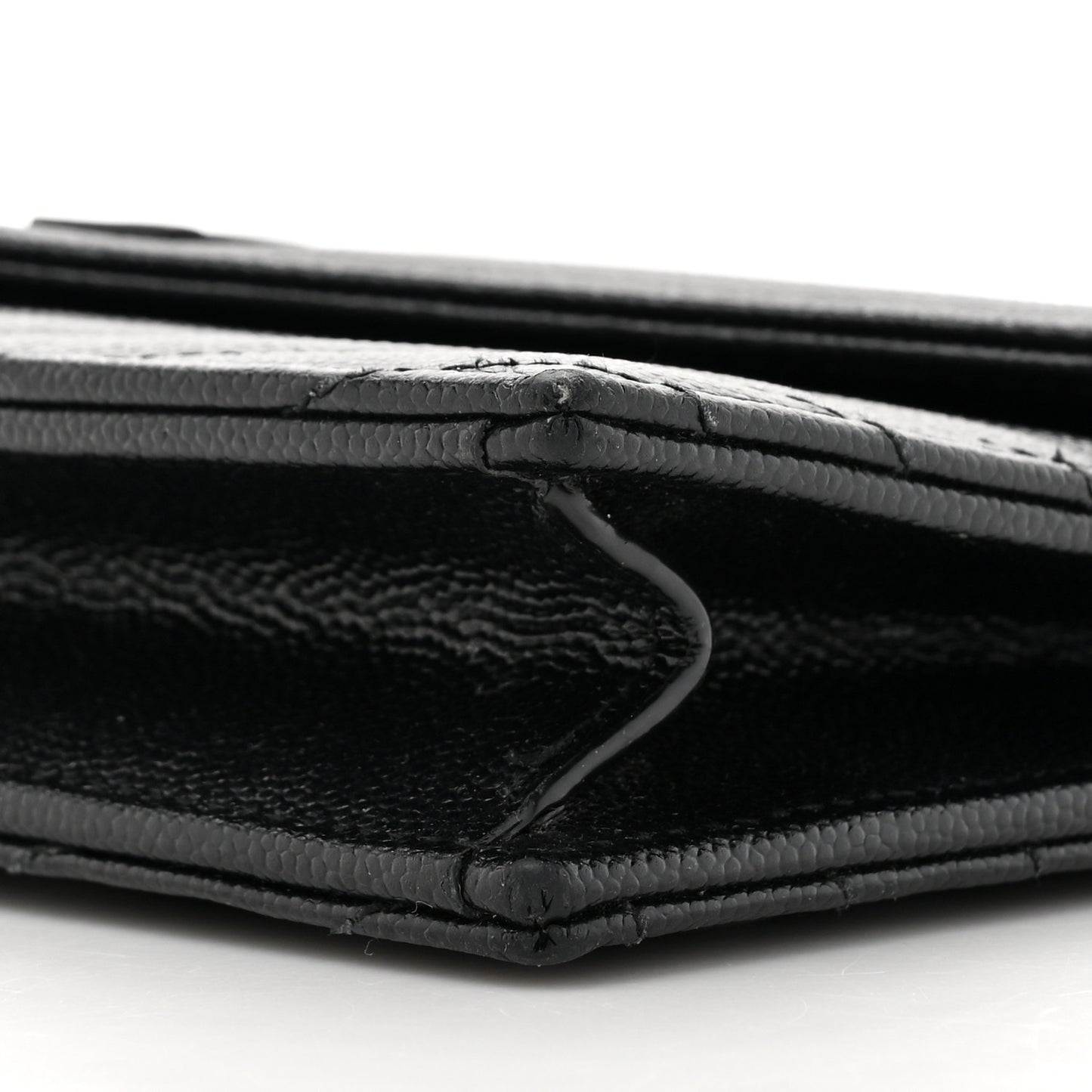 Grain De Poudre Matelasse Chevron Monogram Monochrome Envelope Chain Wallet Black