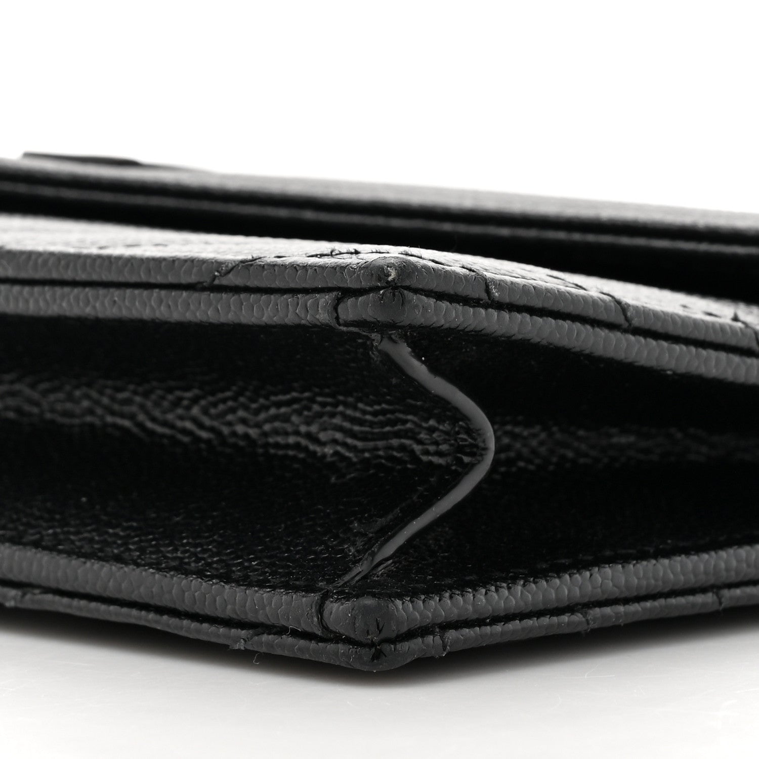 Saint Laurent Grain De Poudre Matelasse Chevron Monogram Monochrome Envelope Chain Wallet Black 9 of 20