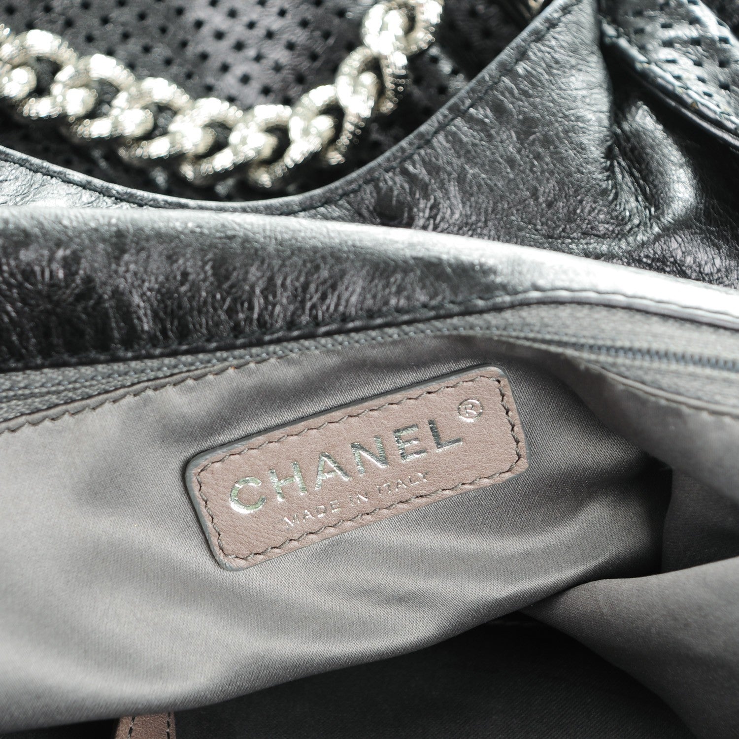 Chanel Glazed Calfskin Perforated Medium Rodeo Drive Tote Black 6 of 7