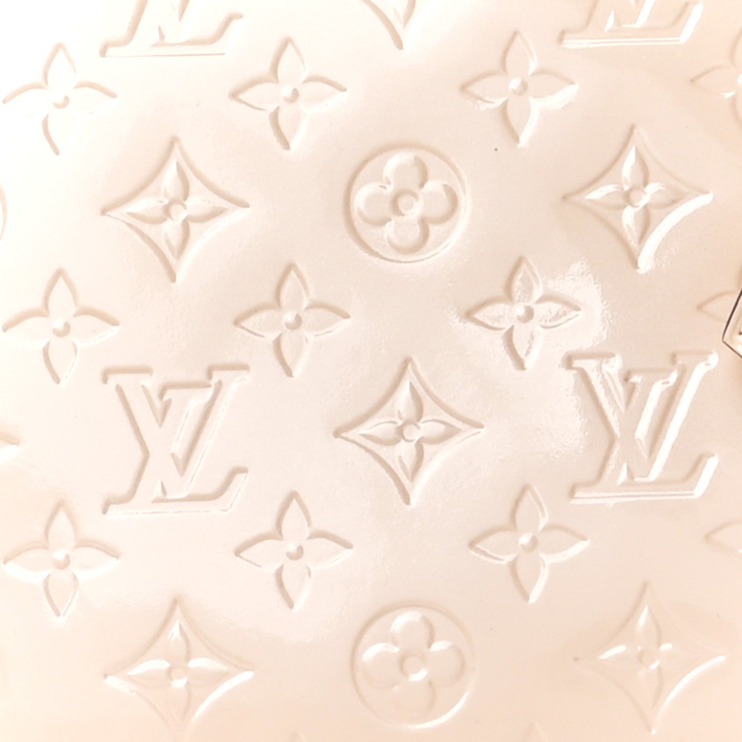 Louis Vuitton Vernis Alma PM Rose Angelique 8 of 10