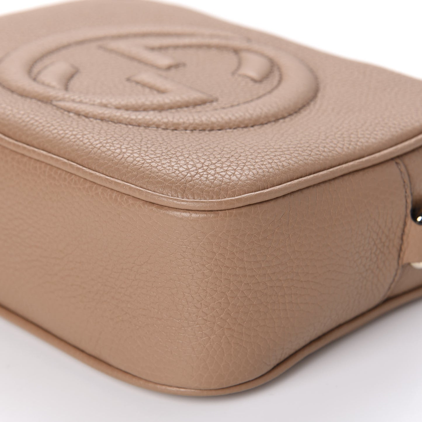 Pebbled Calfskin Small Soho Disco Bag Camelia