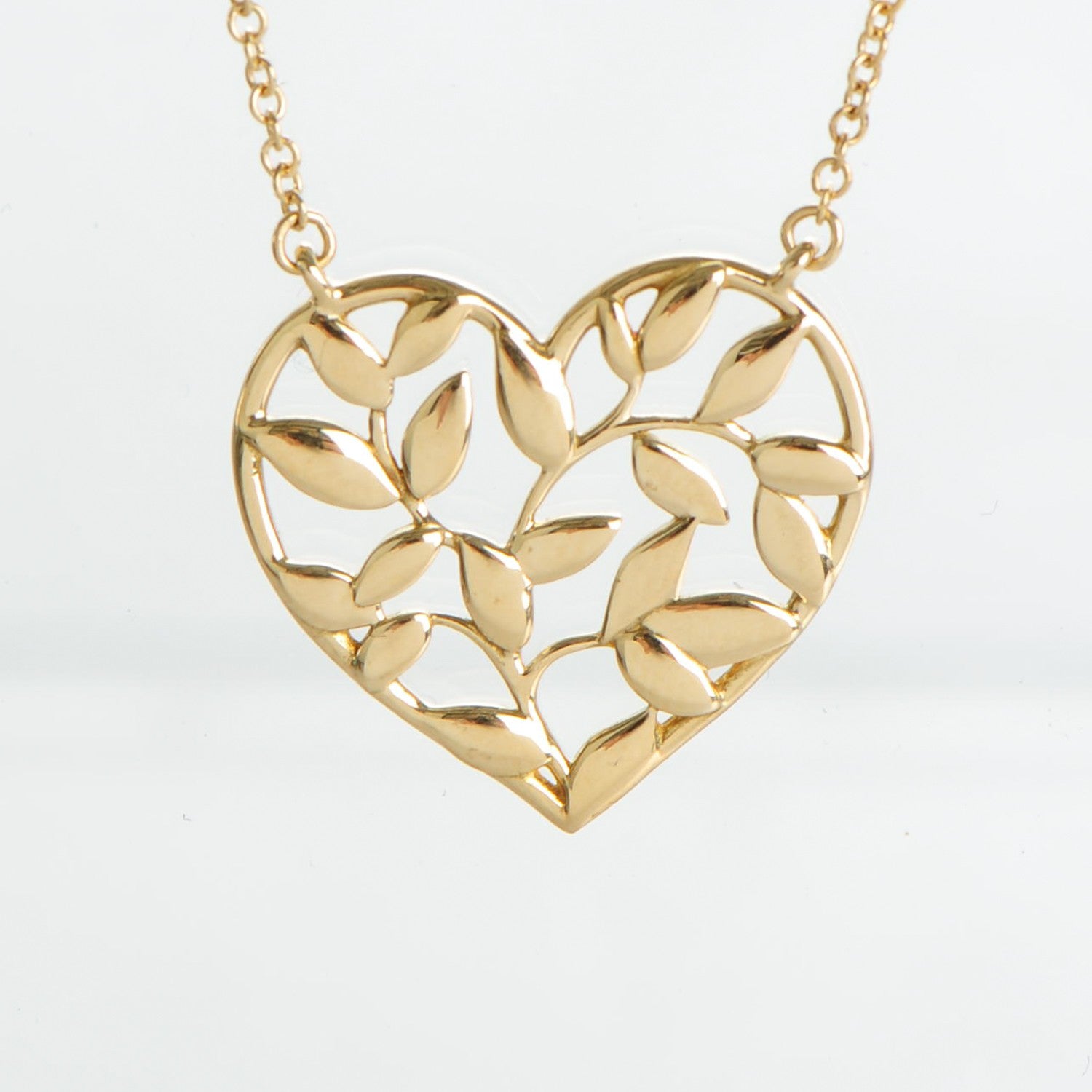 Tiffany 18K Yellow Gold Paloma Picasso Olive Leaf Heart Pendant Necklace 3 of 6