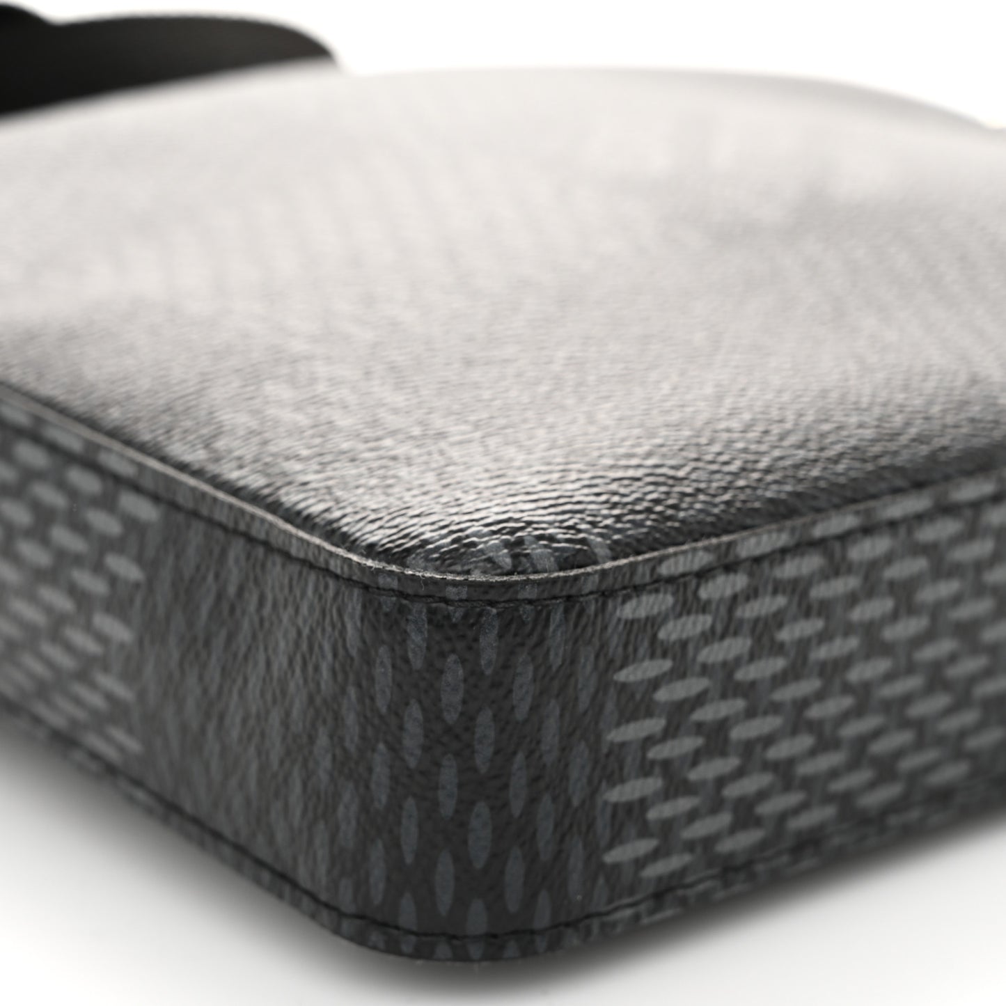 Damier Graphite 3D Trio Messenger