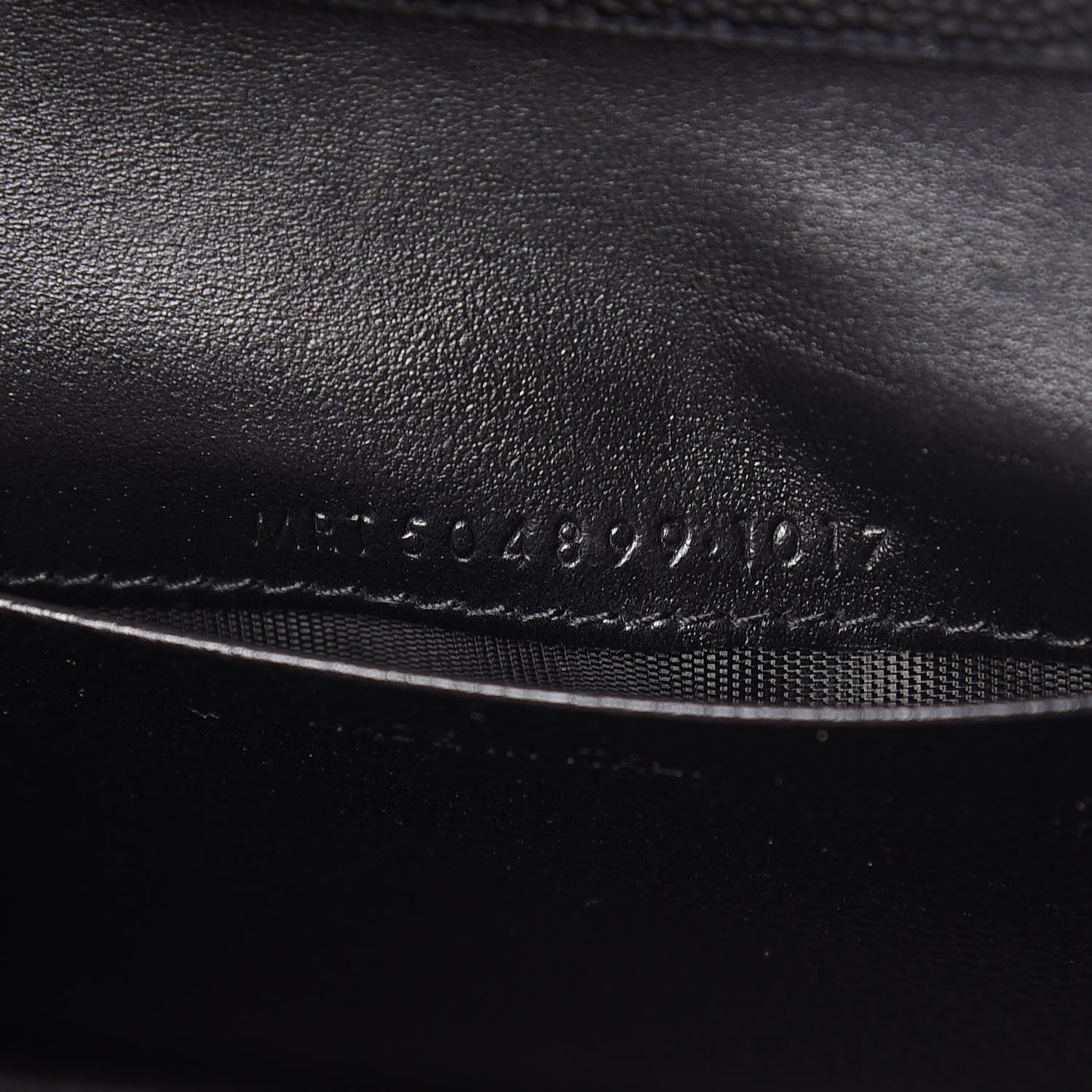Saint Laurent Grain De Poudre Matelasse Chevron Monogram Card Case Black 8 of 10